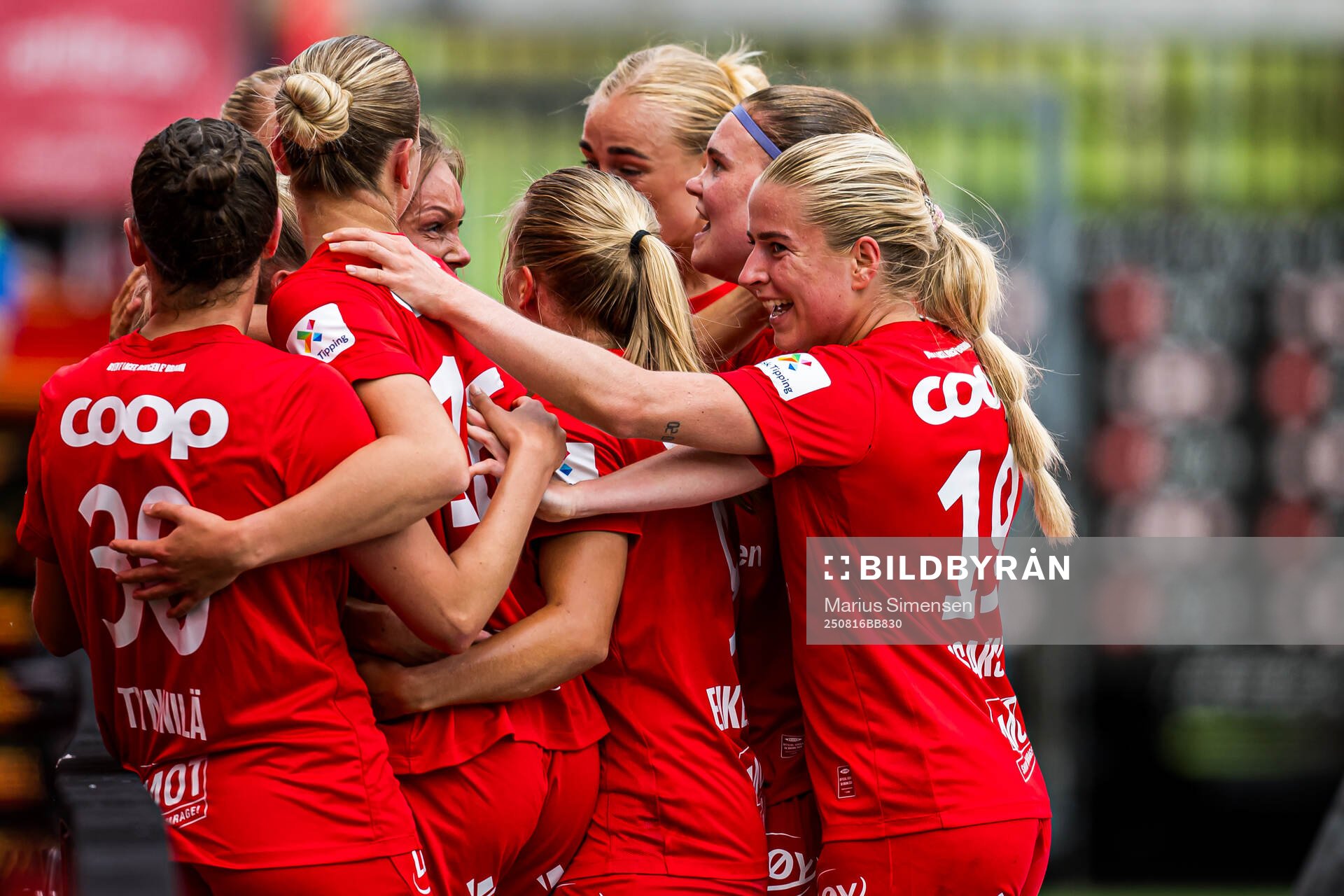 Ingrid Østervold Stenevik of Brann celebrates