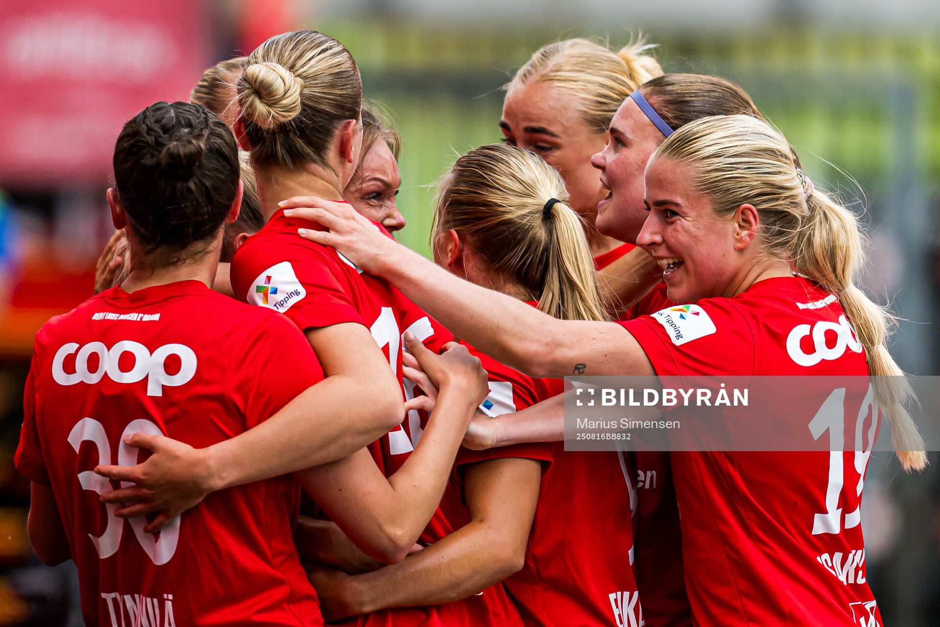 Ingrid Østervold Stenevik of Brann celebrates