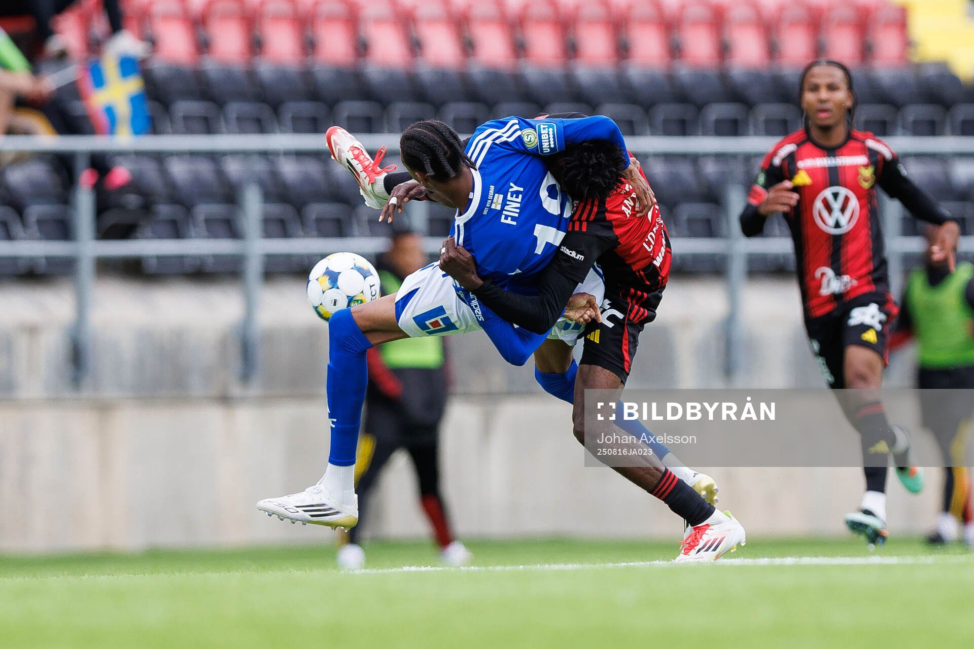 GIF Sundsvalls Yacqub Finey och Östersunds Sunday Anyanwu