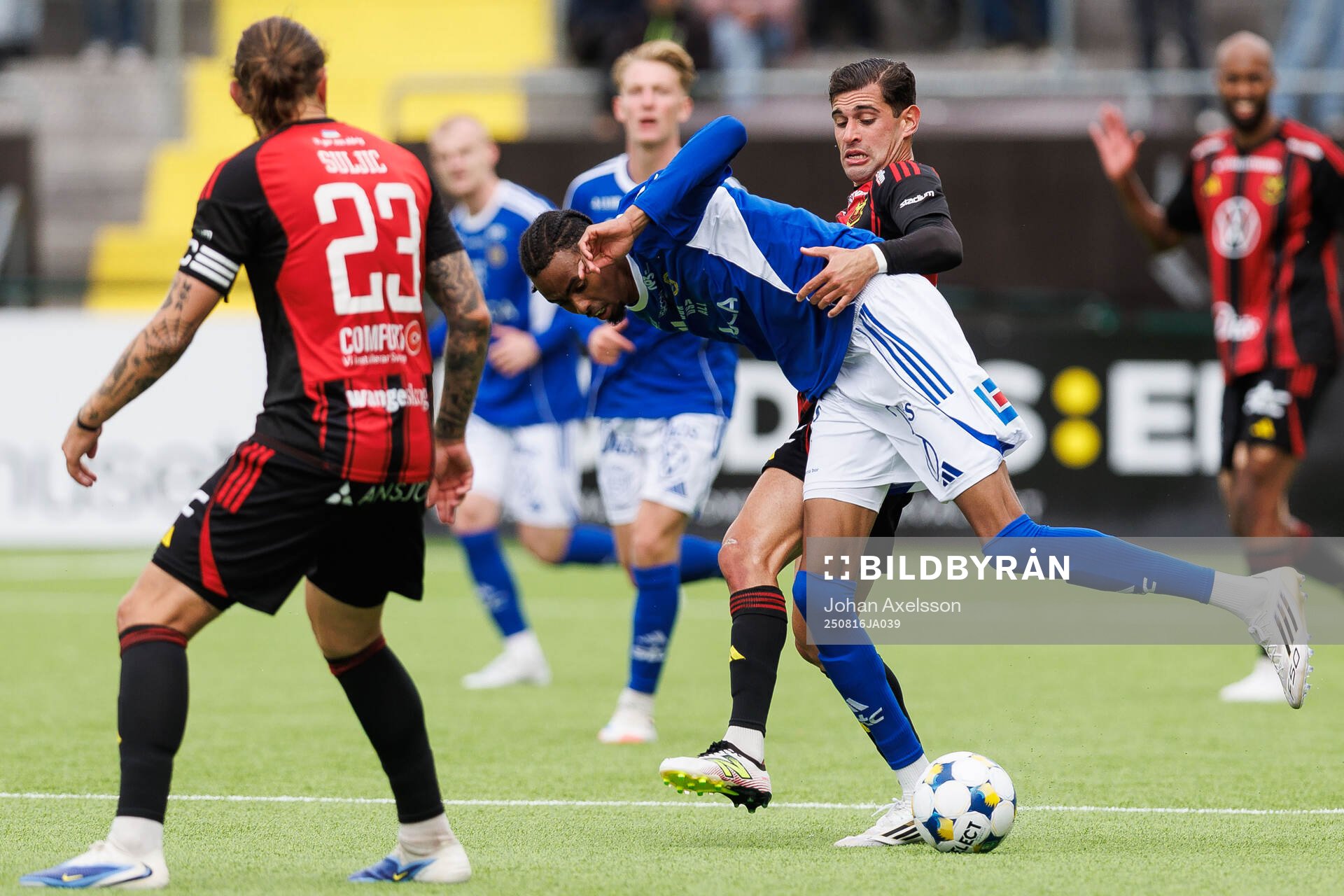 GIF Sundsvalls Yacqub Finey och Östersunds Ahmed Bonnah