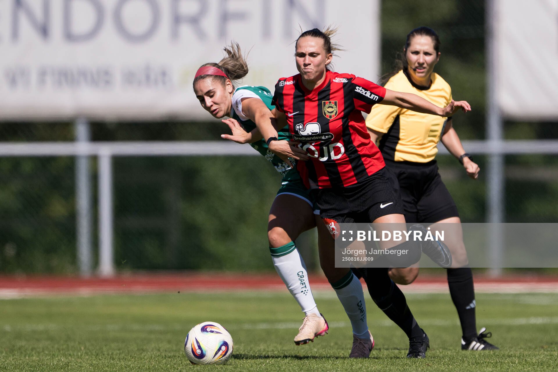 Alingsås Julia Elvbo och Brommapojkarnas Frida Thörnqvist