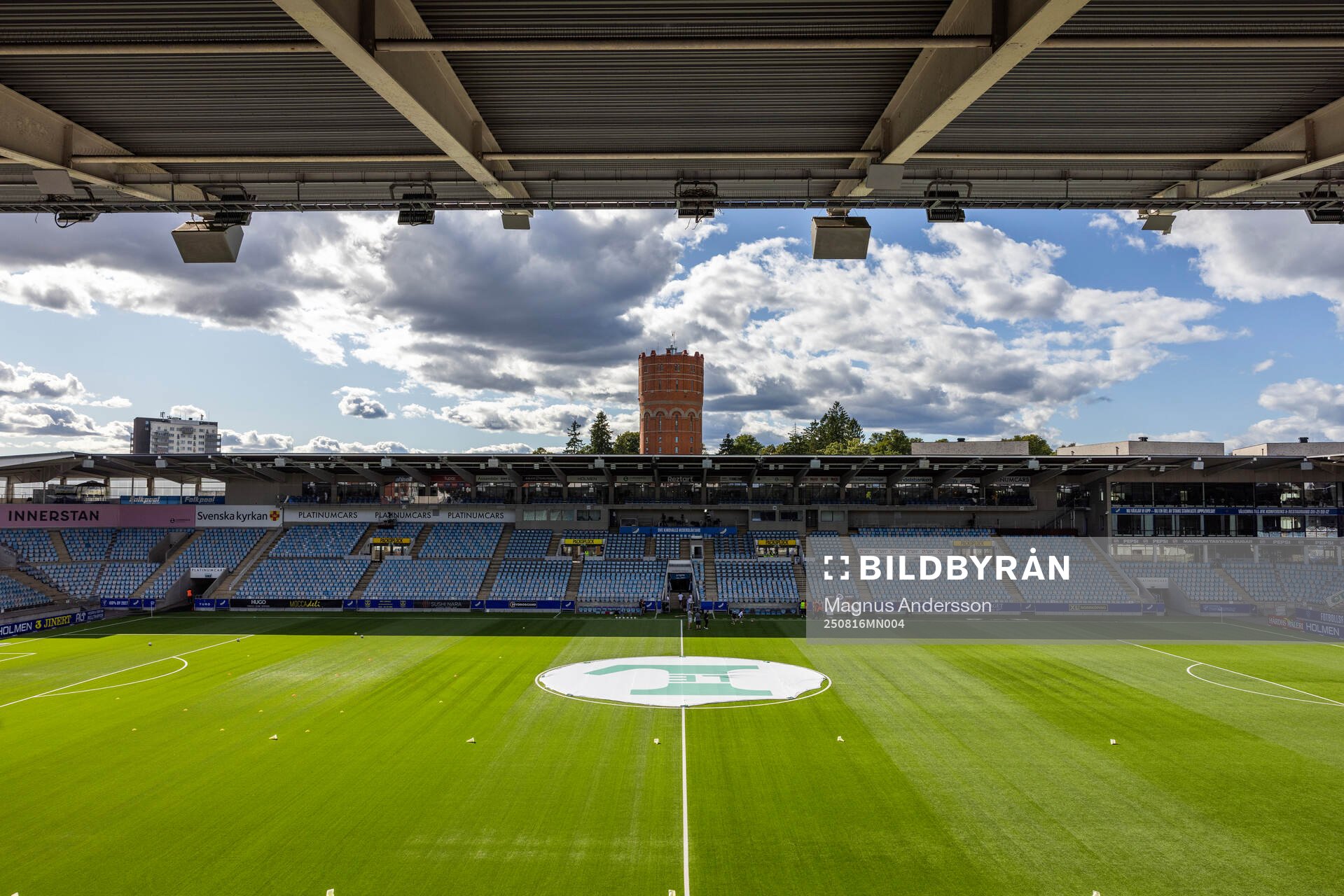 Interiör vy av Platinumcars Arena