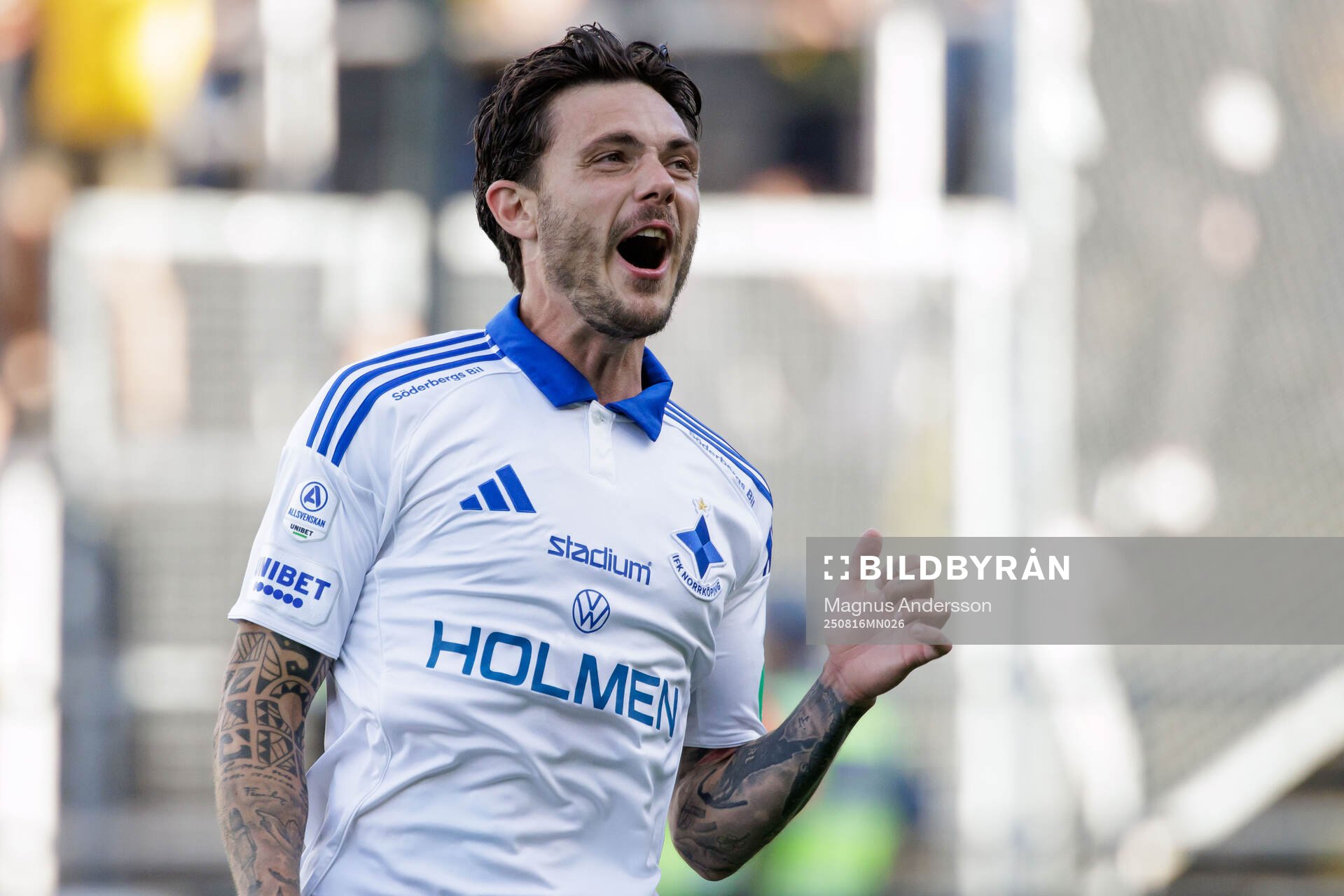 IFK Norrköpings David Moberg Karlsson jublar