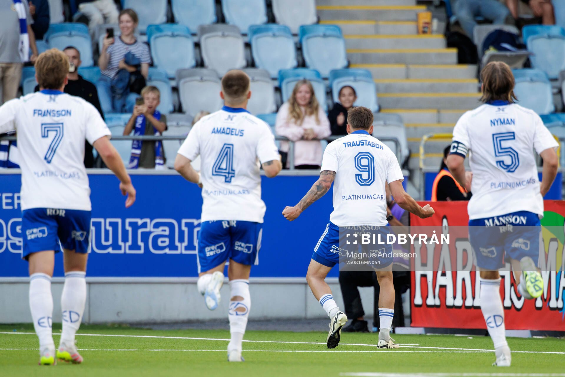 IFK Norrköpings Arnor Traustason jublar