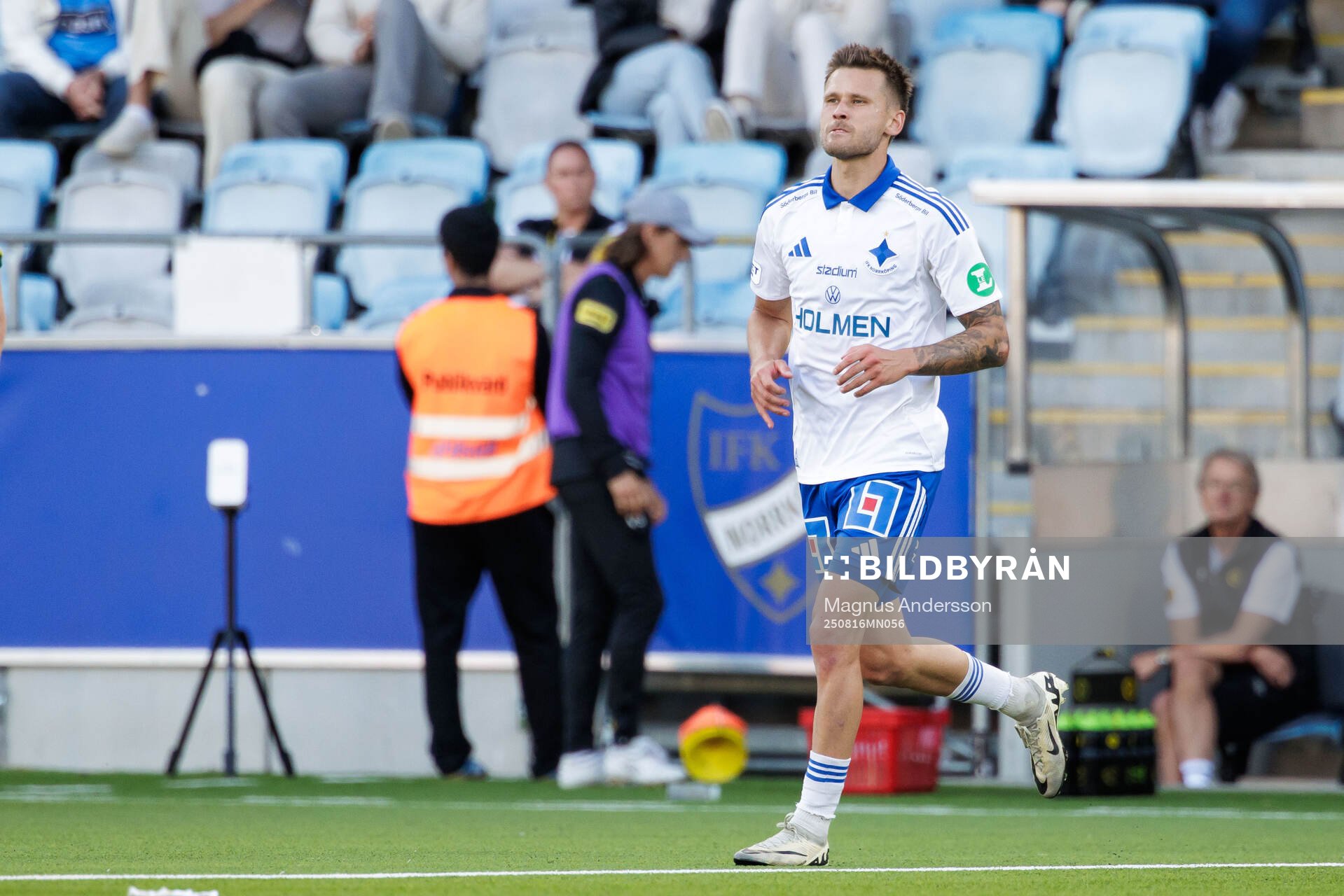 IFK Norrköpings Arnor Traustason jublar