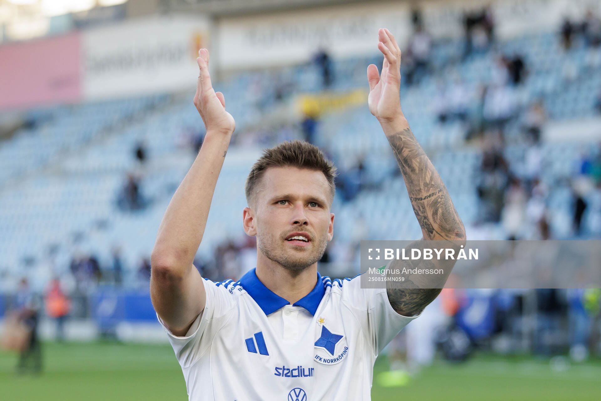 IFK Norrköpings Arnor Traustason jublar