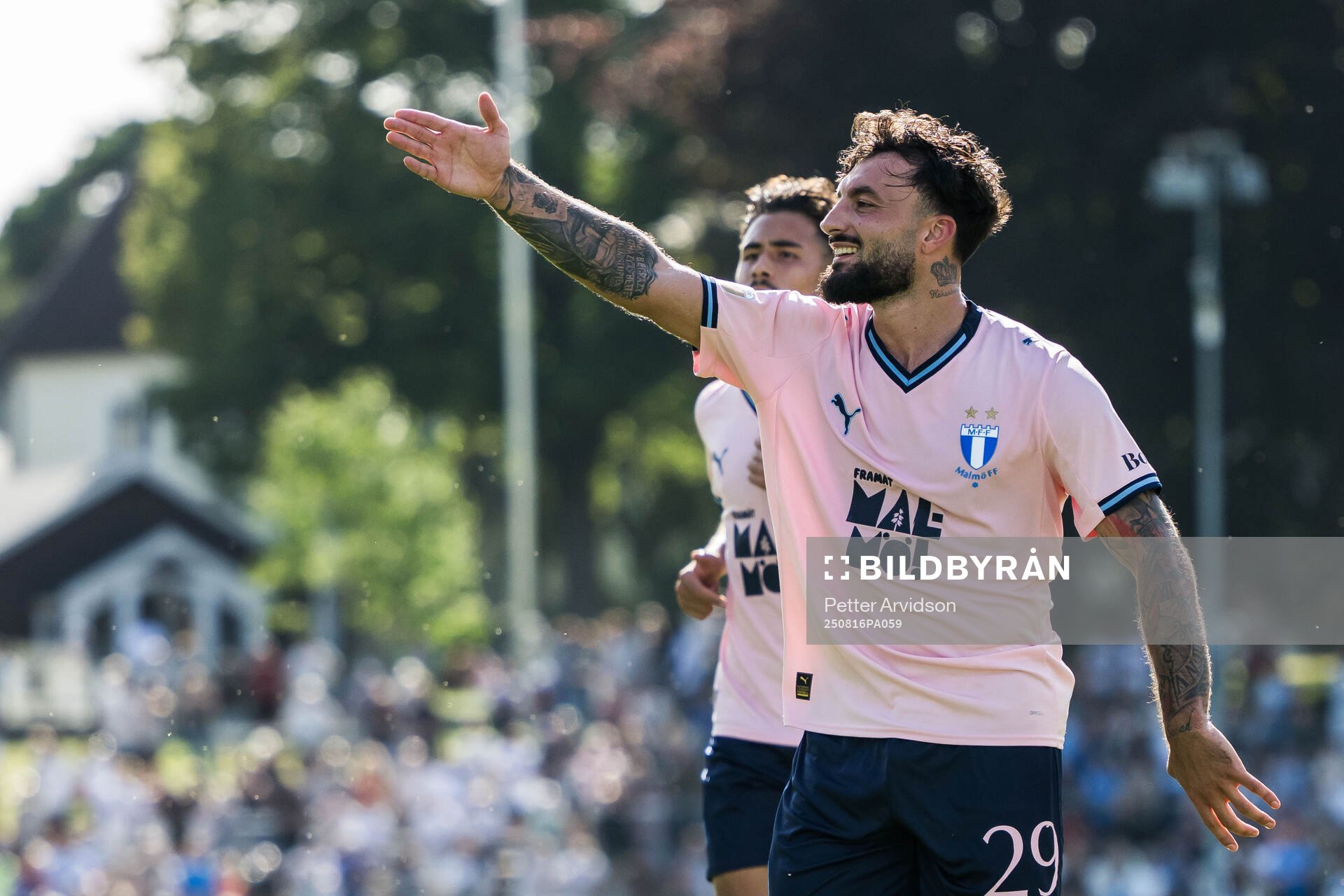 Malmö FFs Sead Haksabanovic jublar