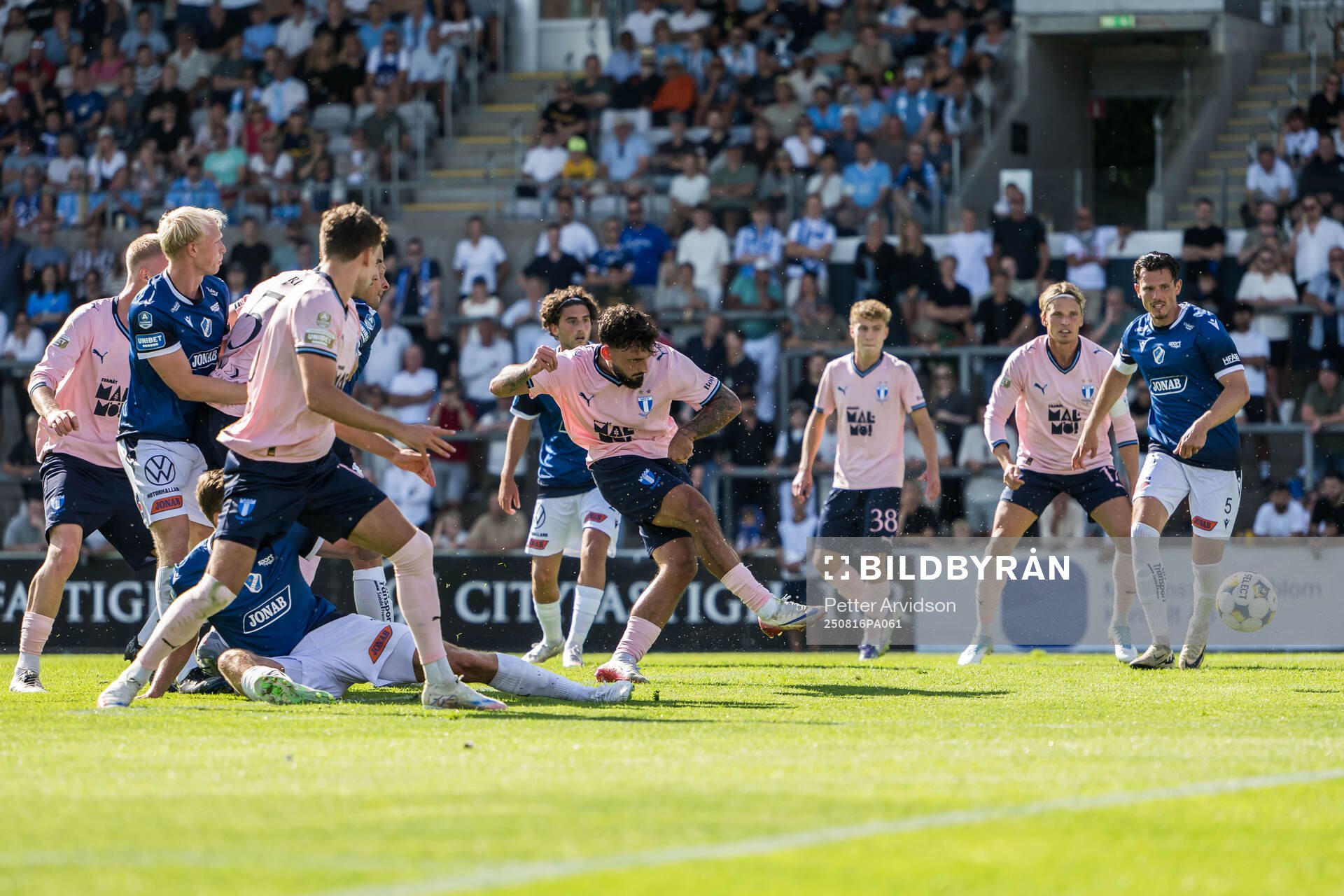 Malmö FFs Sead Haksabanovic gör 0-4