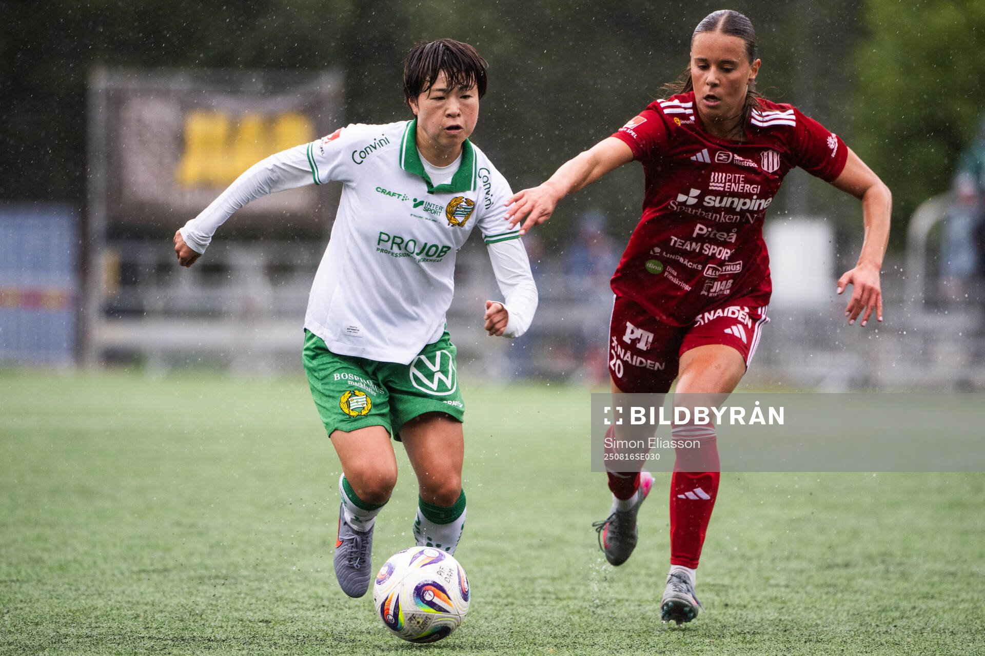 Hammarbys Asato Miyagawa och Piteås Matilda Ekblom