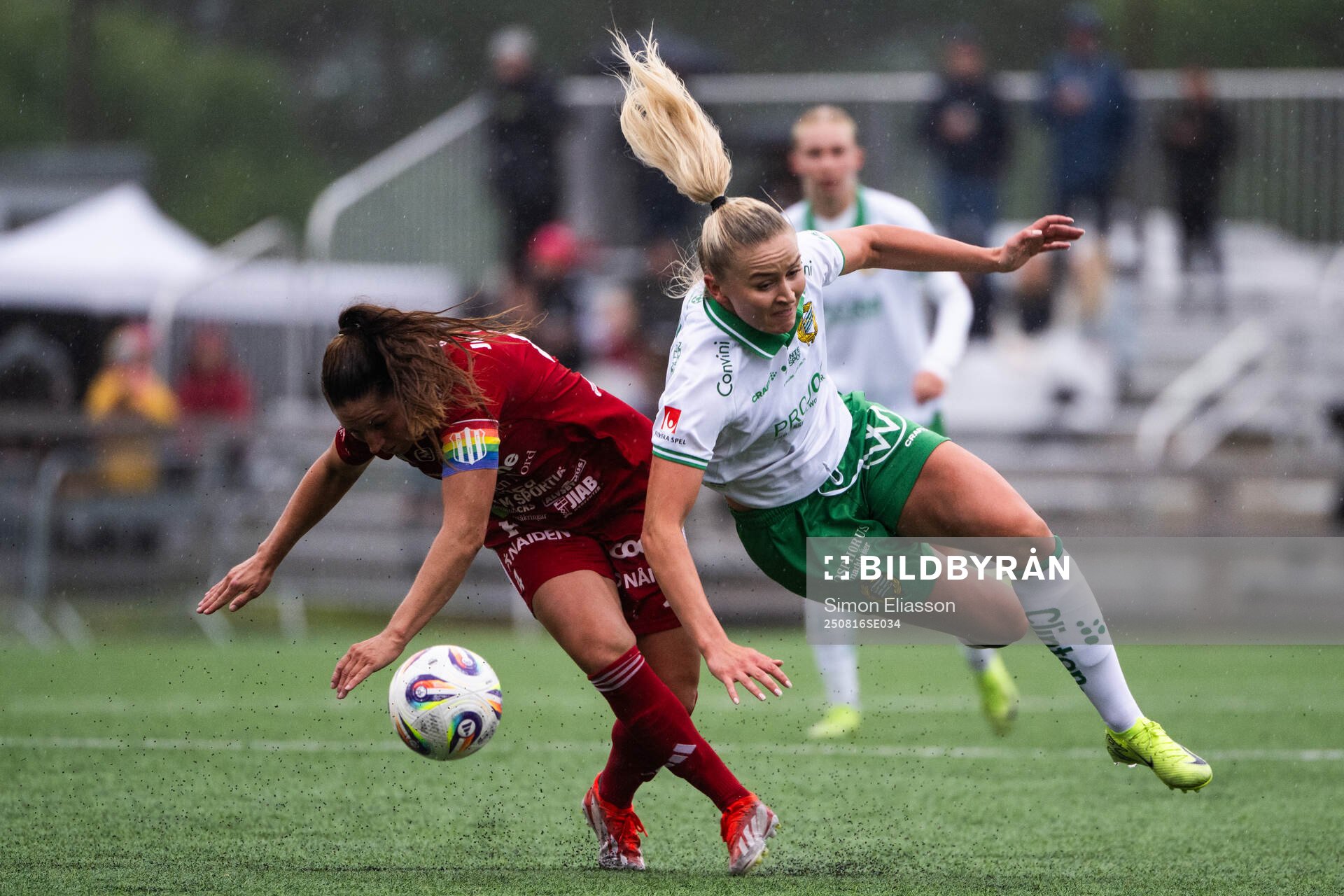 Piteås Josefin Johansson och Hammarbys Ellen Wangerheim