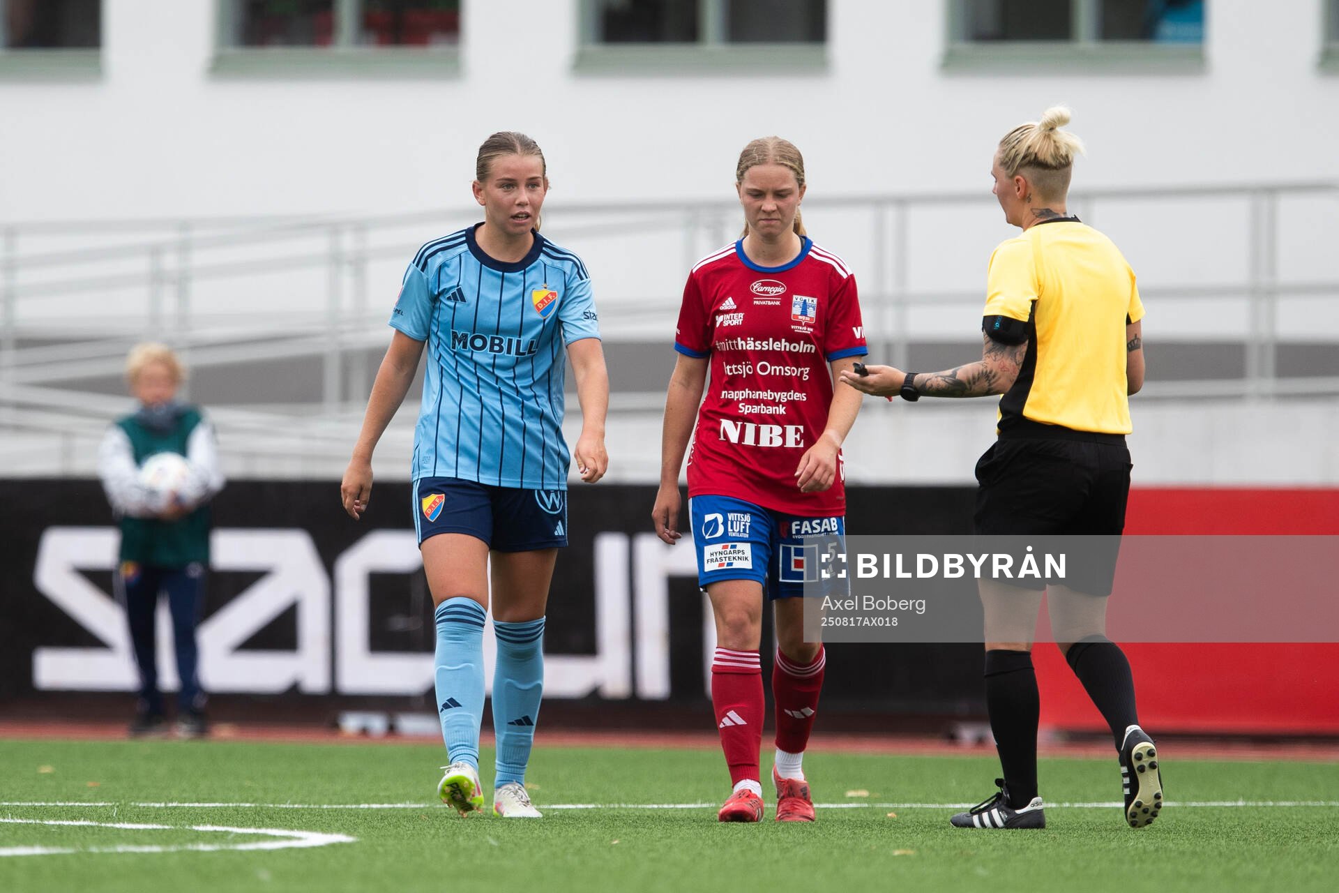 Djurgårdens Elsa Pelgander deppar