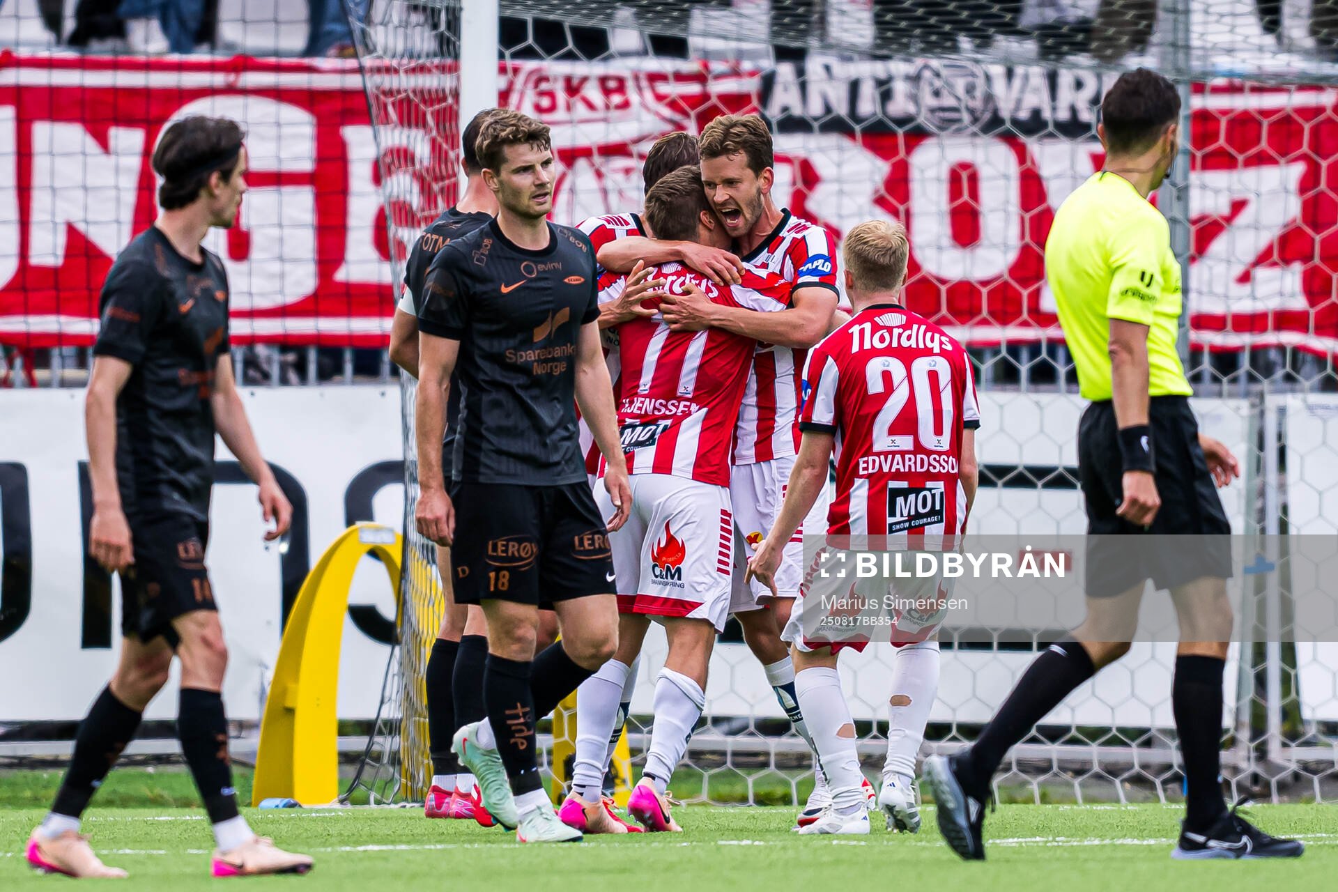 Vegard Erlien of Tromsø celebrates