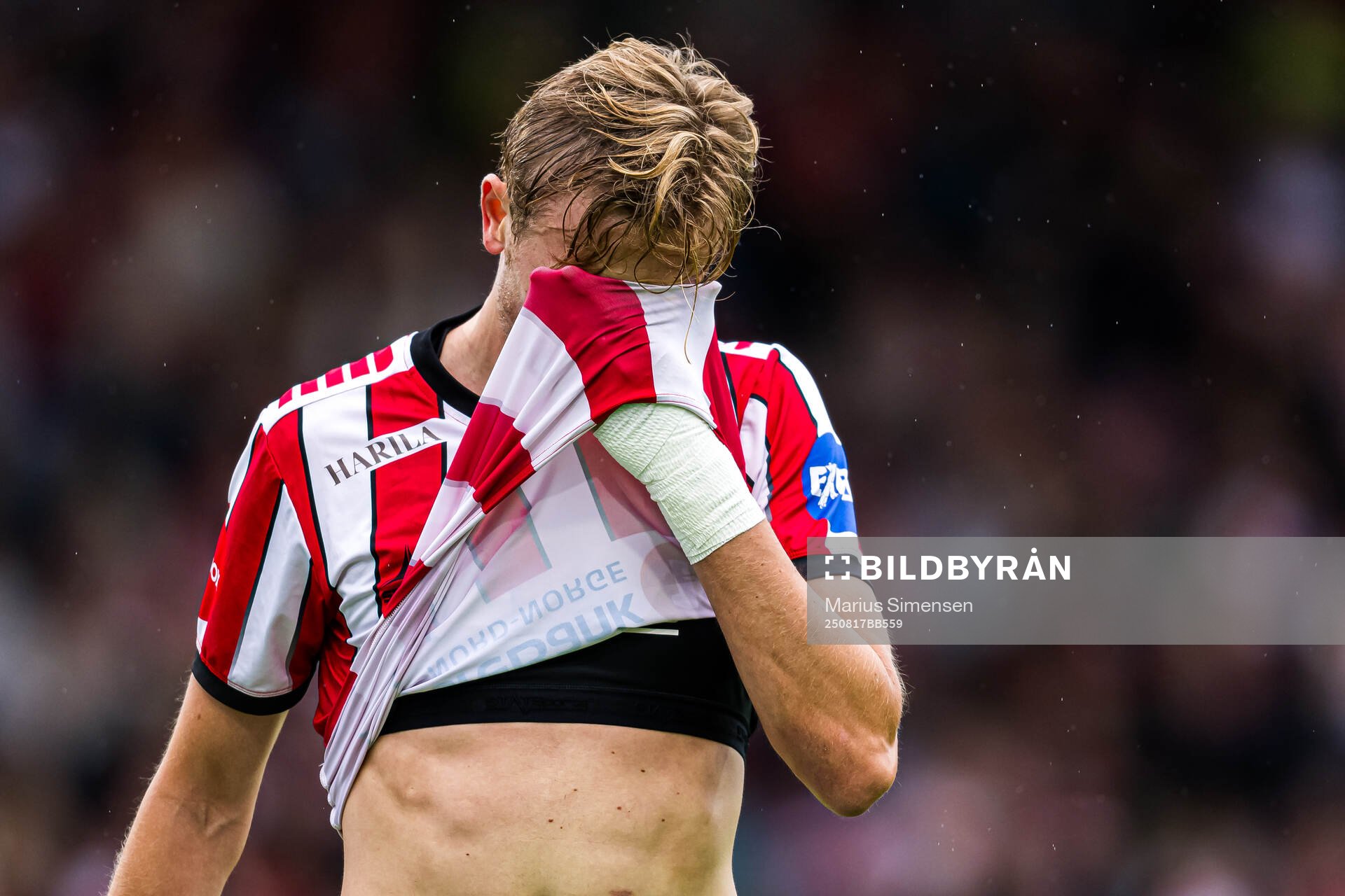 Vetle Skjærvik of Tromsø looks dejected