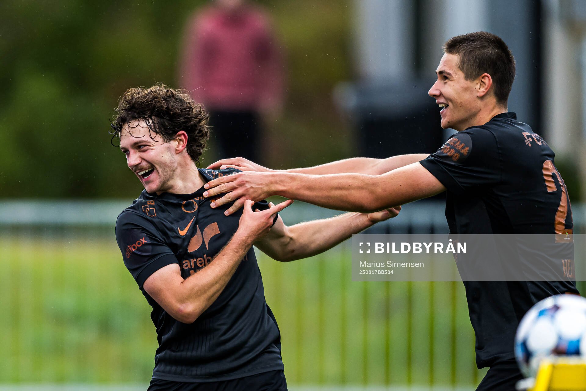 Denzel De Roeve of Brann celebrates
