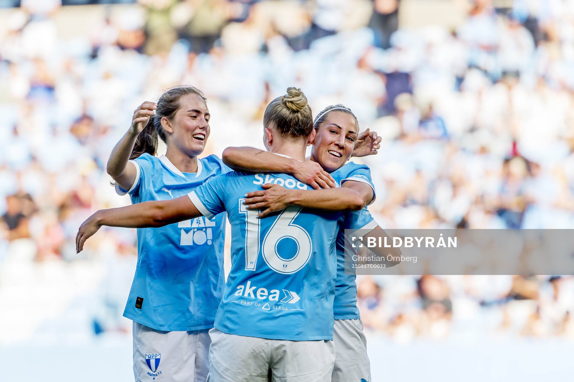 Malmö FFs Matilda Kristell, Tuva Skoog och Mia Persson