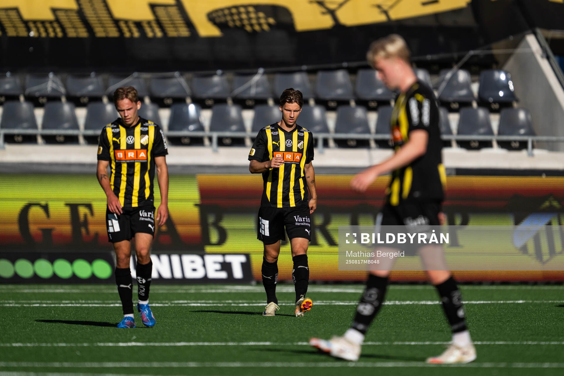 Häckens Pontus Dahbo och Samuel Leach Holm deppar