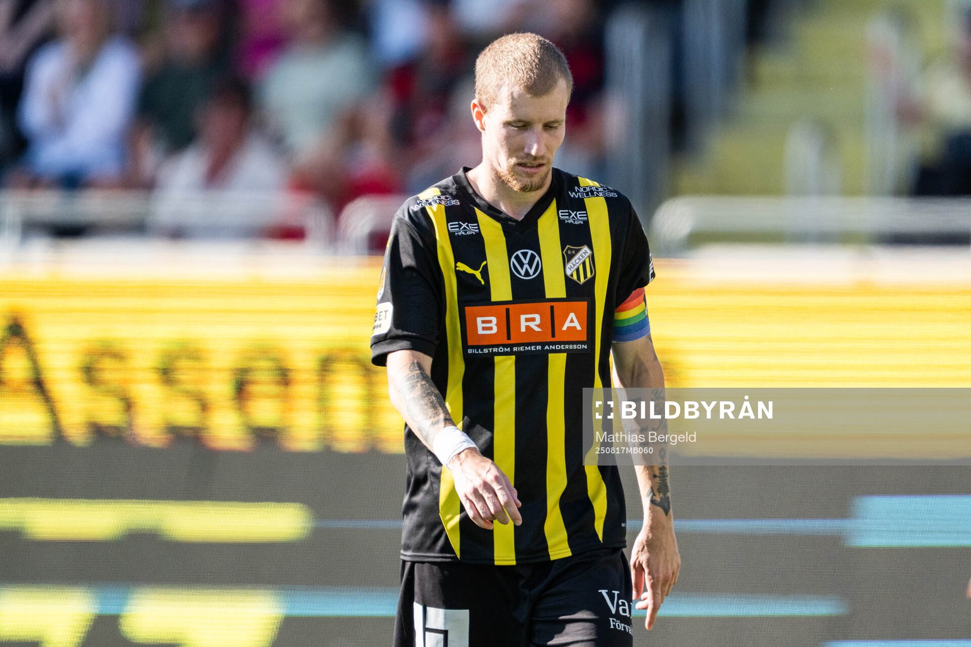 Häckens Simon Gustafson deppar
