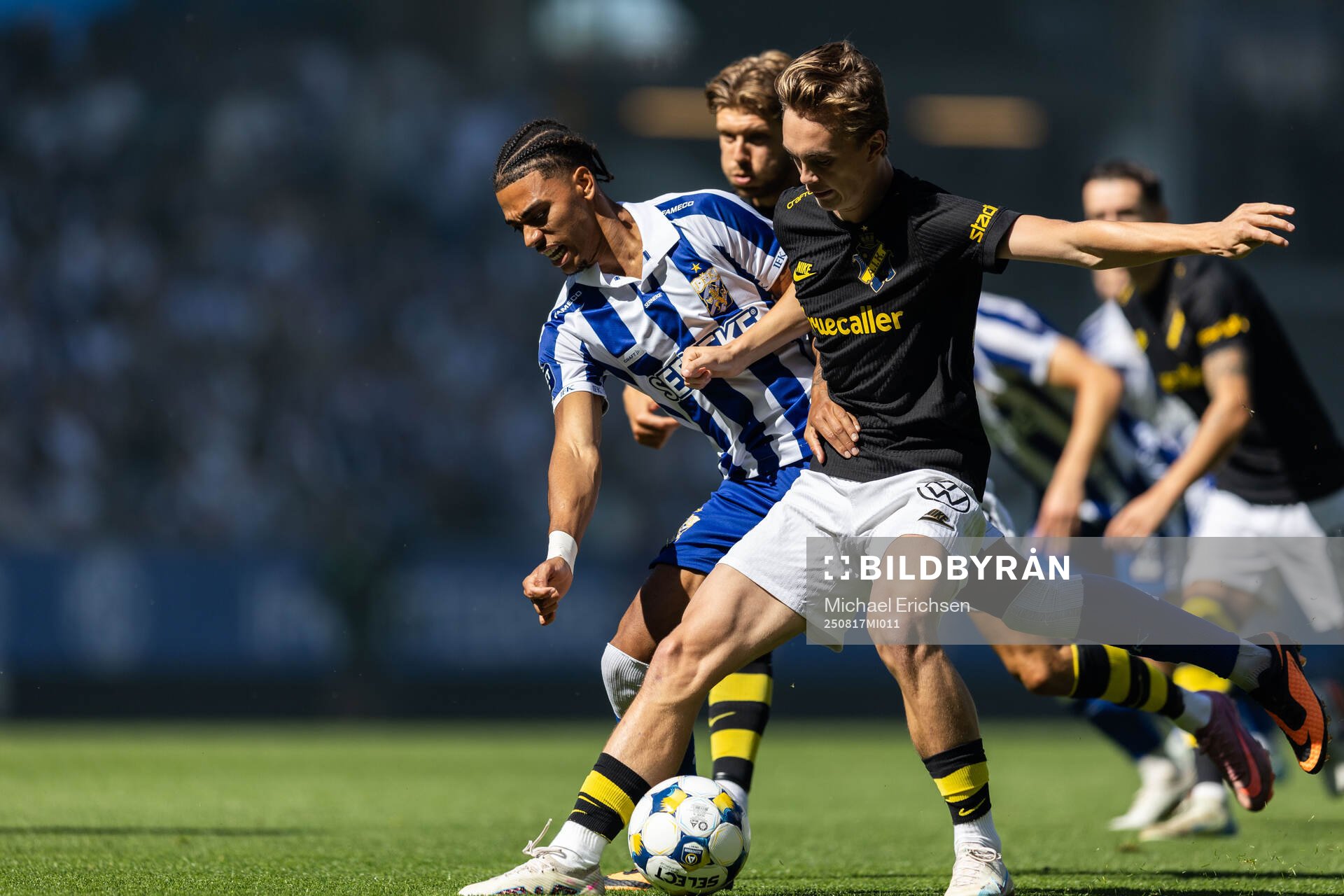 IFK Göteborgs Sebastian Clemmensen och AIKs Yannick Geiger