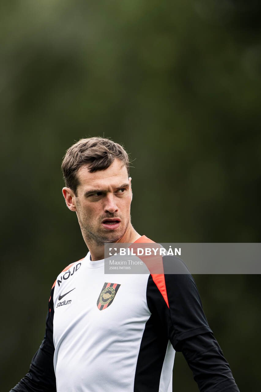 Brommapojkarnas målvakt Davor Blazevic