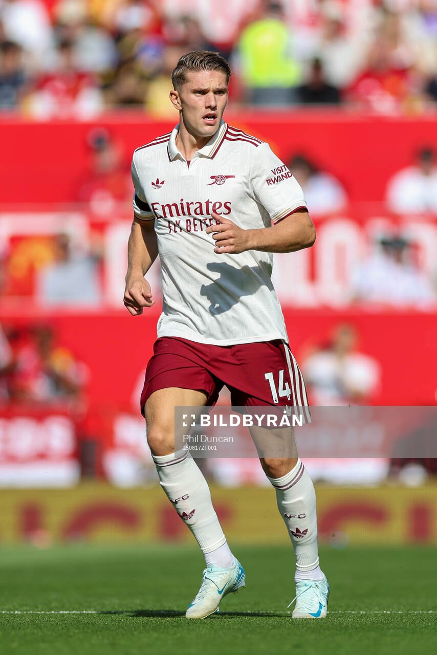 Viktor Gyökeres of Arsenal