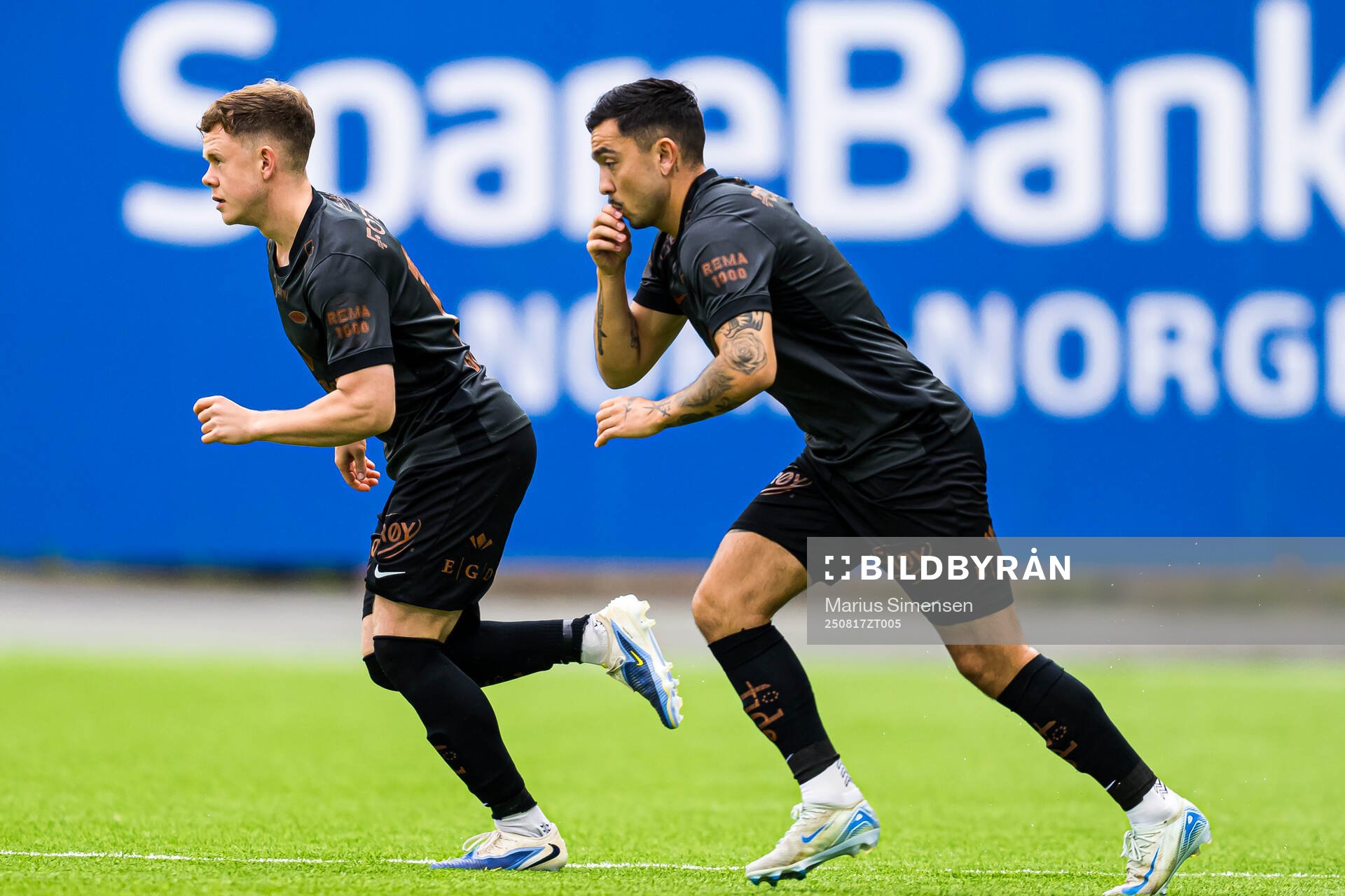 Eggert Aron Gudmundsson and Niklas Castro of Brann
