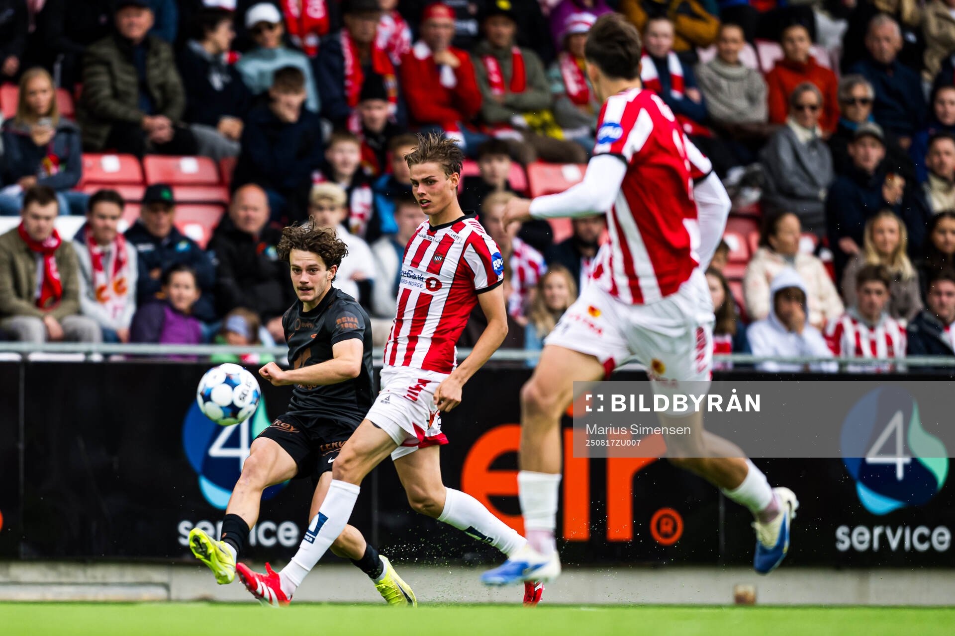 Denzel De Roeve of Brann