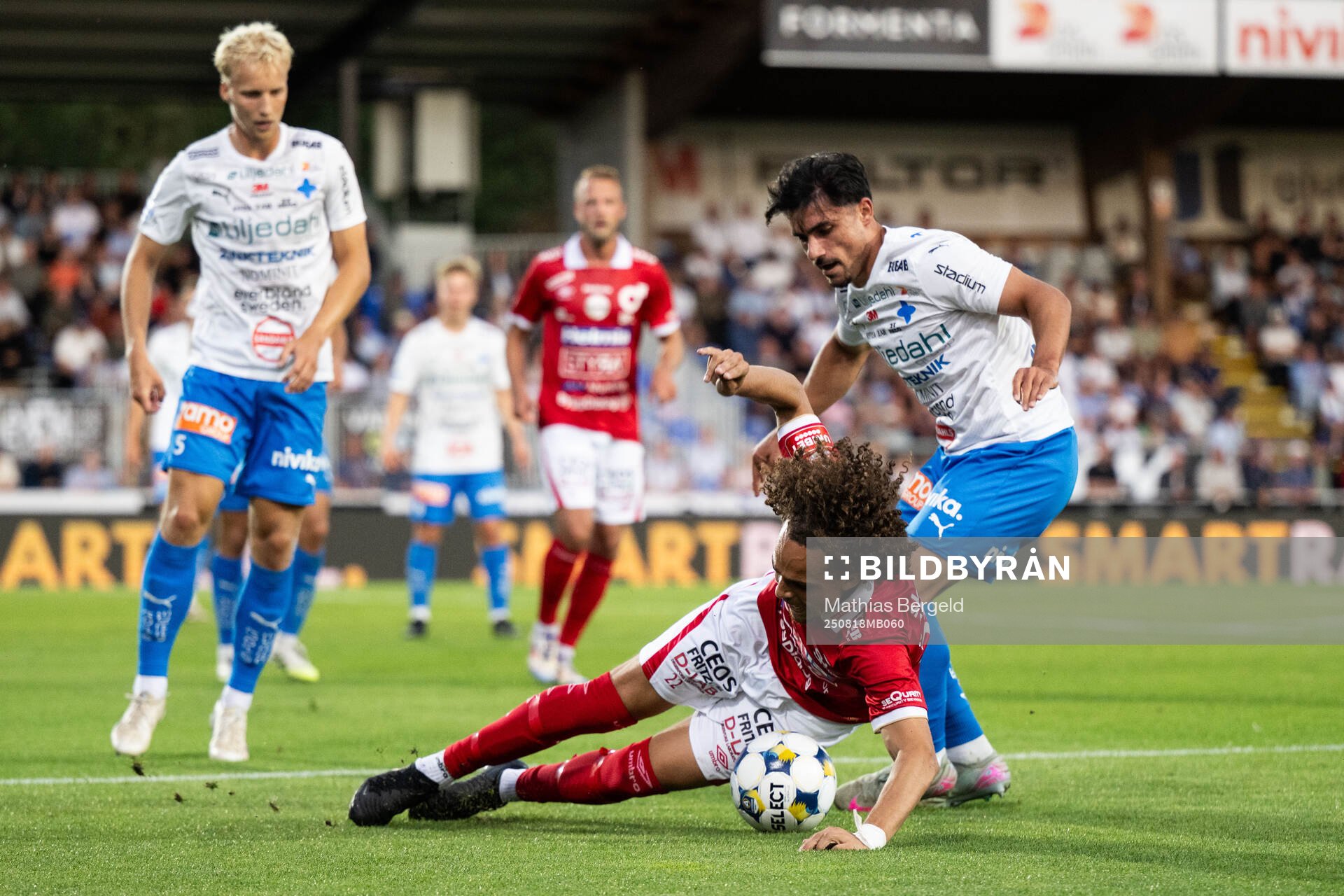 Degerfors Maill Lundgren och Värnamos Mohammad Alsalkhadi