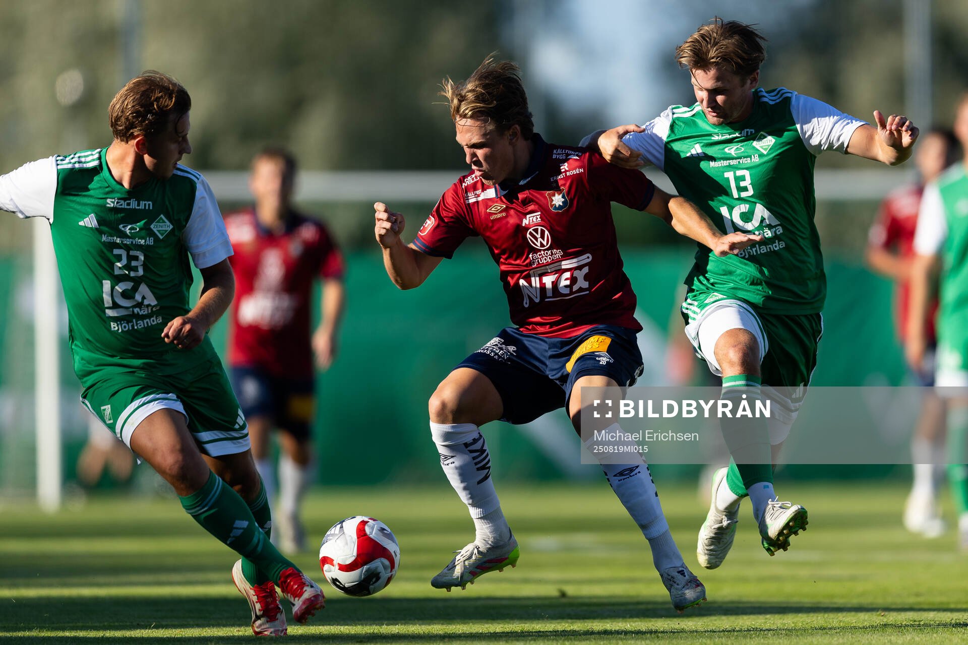 Örgrytes Månz Karlsson mot Zeniths Sebastian Hansson och