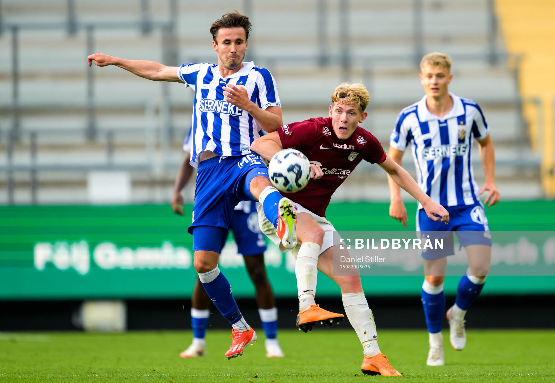 IFK Göteborgs Anders Trondsen och Qvidings Niklas Ahlgren