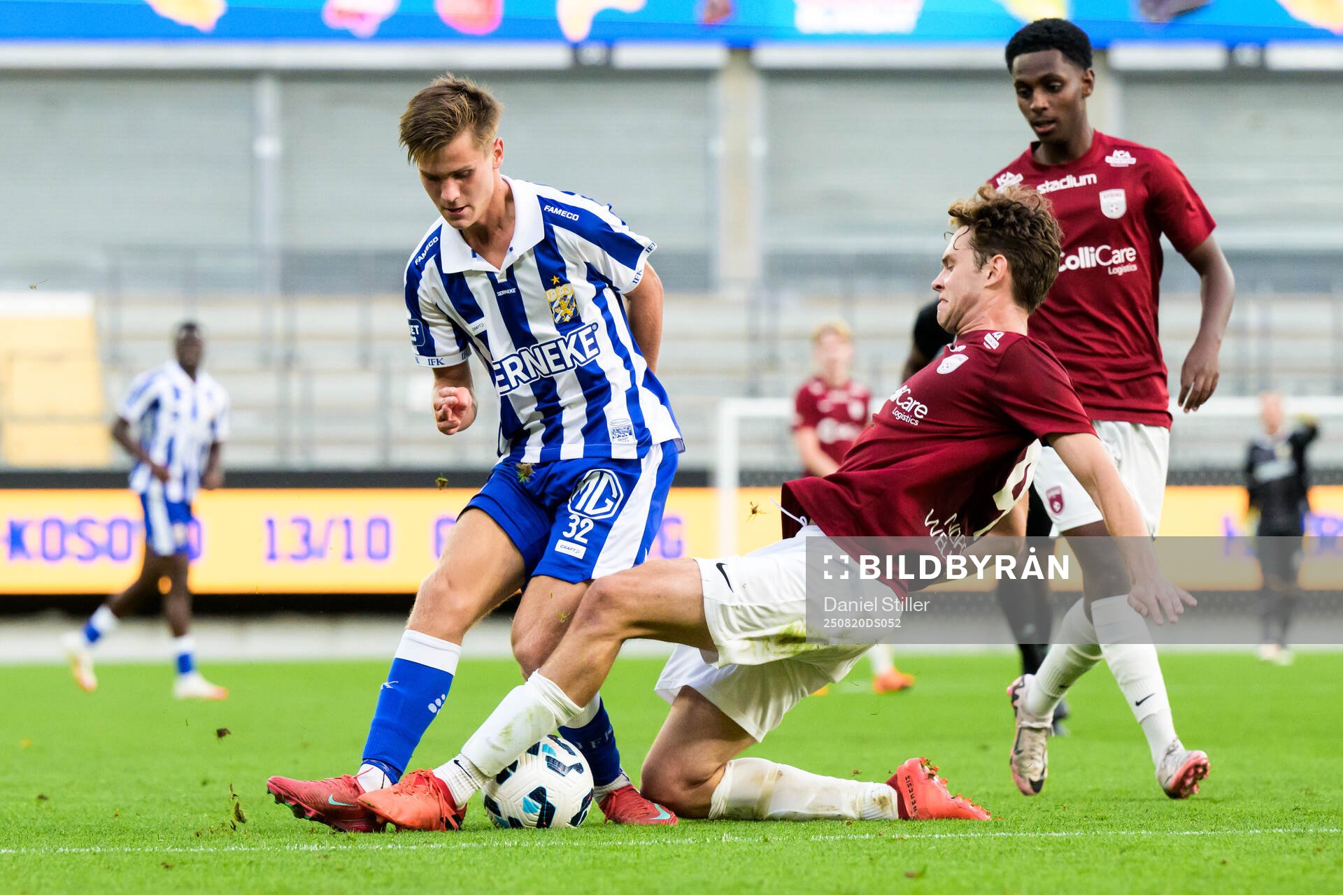 IFK Göteborgs Leo Radakovic och Qvidings Vilgot Parsmo