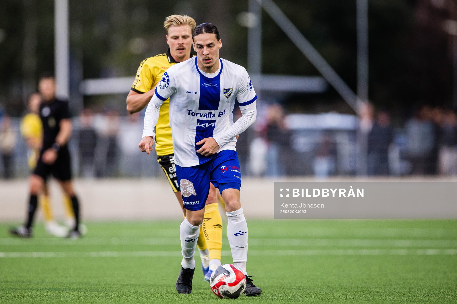 Haninges Adam Ben Lamin och Elfsborgs Per Frick