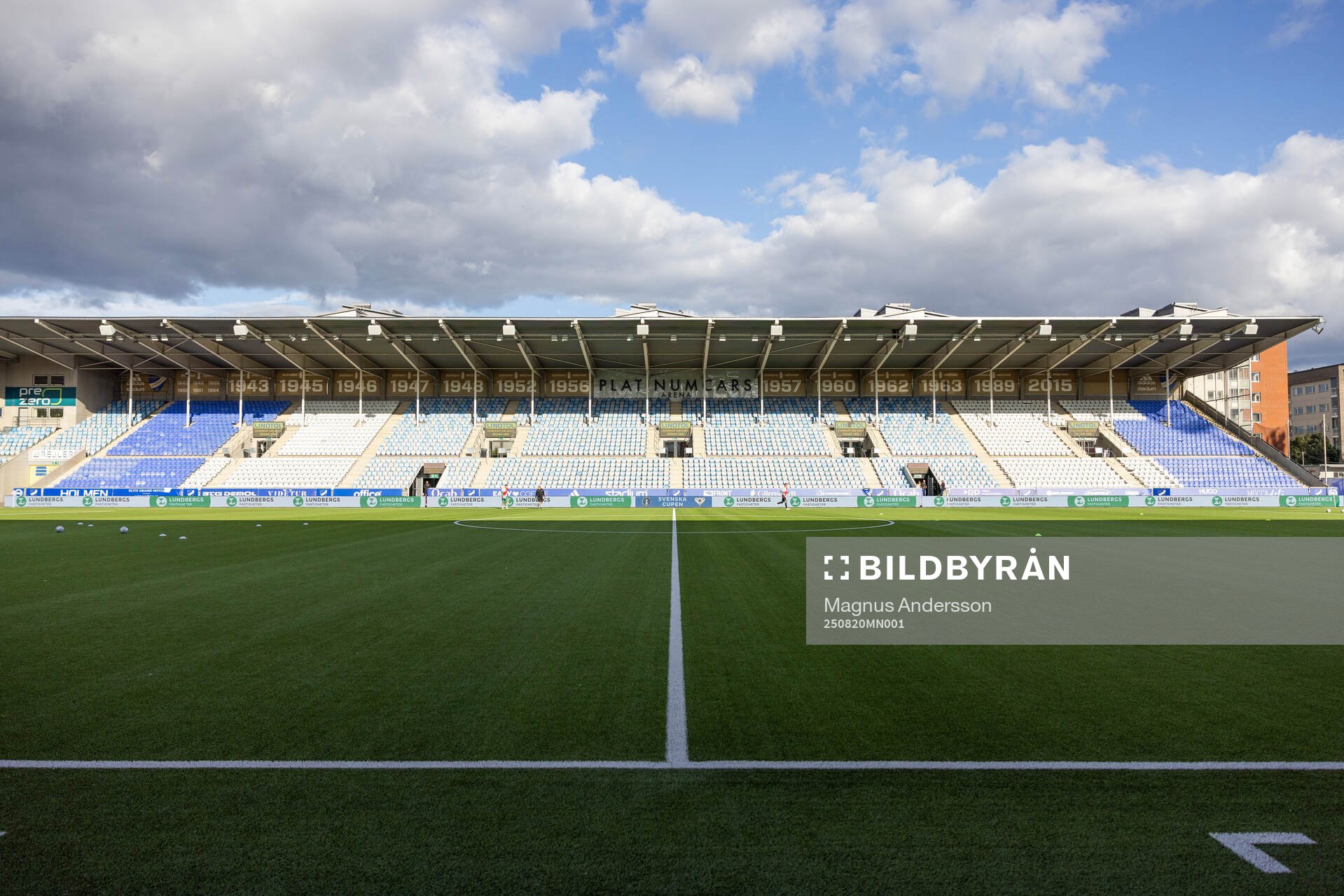 Interiör vy av Platinumcars Arena