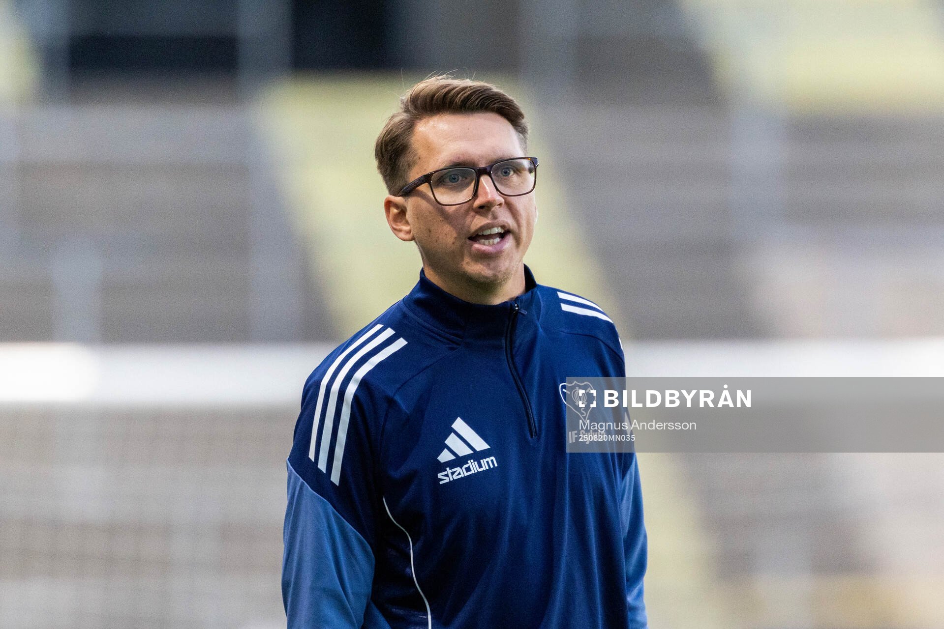 Sylvias tränare Kim Vaattovaara
