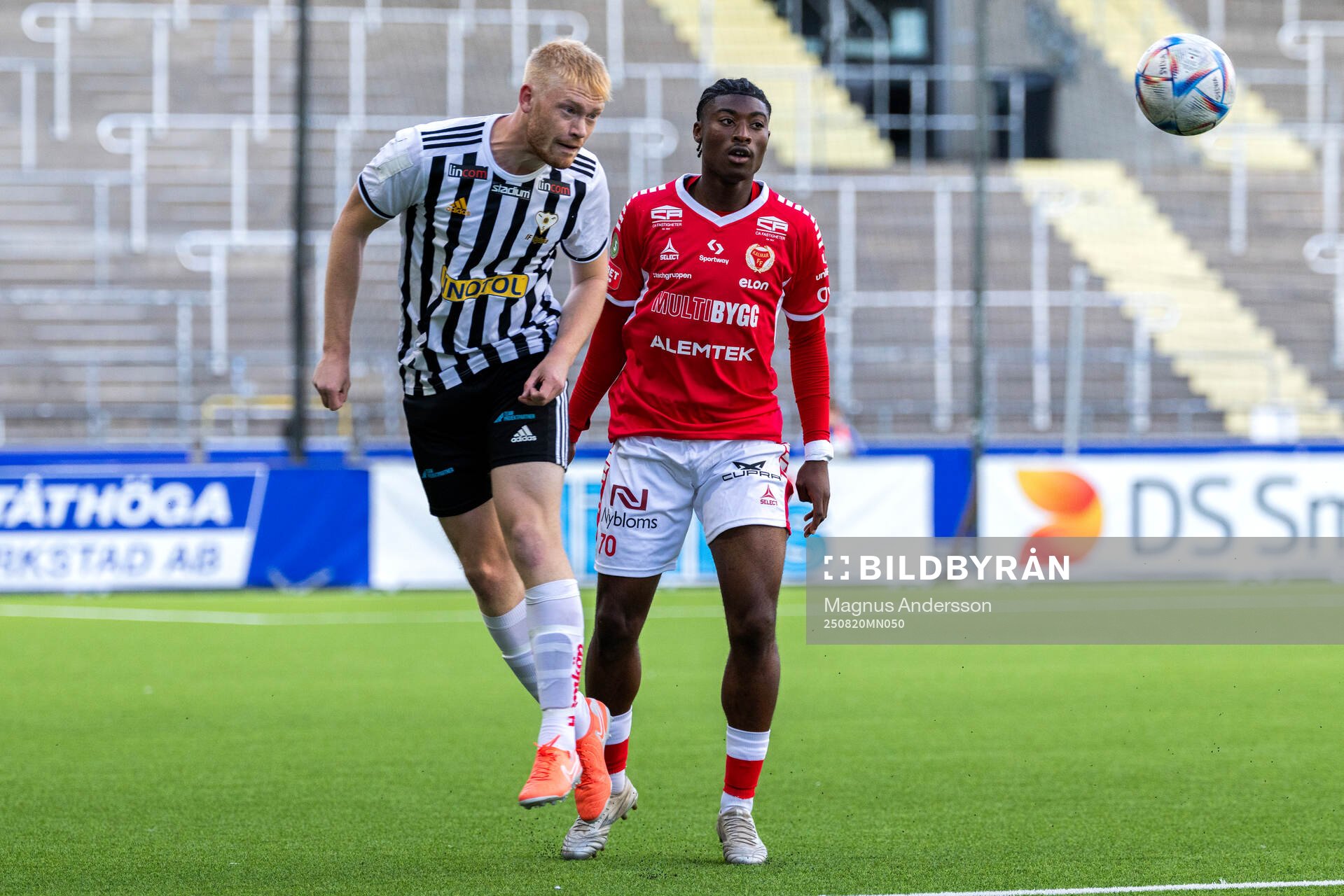 Sylvias Hugo Lewander och Kalmars Chukwuemeka Paul Nnamani
