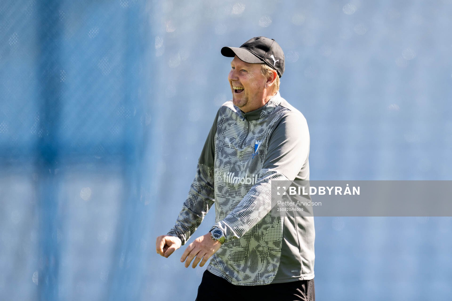 Assistant coach Peter Wettergren