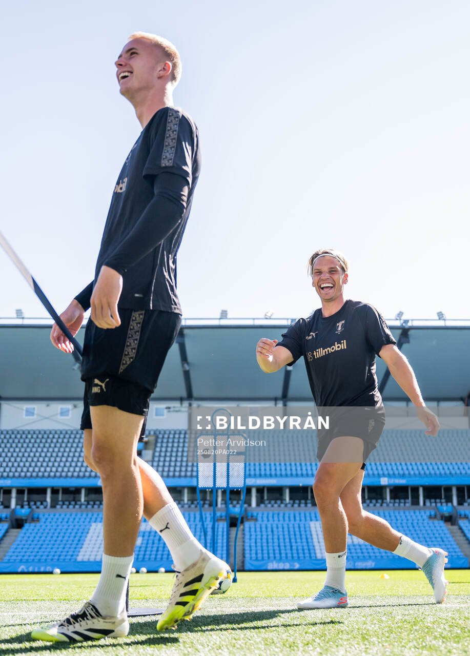 Daniel Gudjohnsen and Jens Stryger Larsen