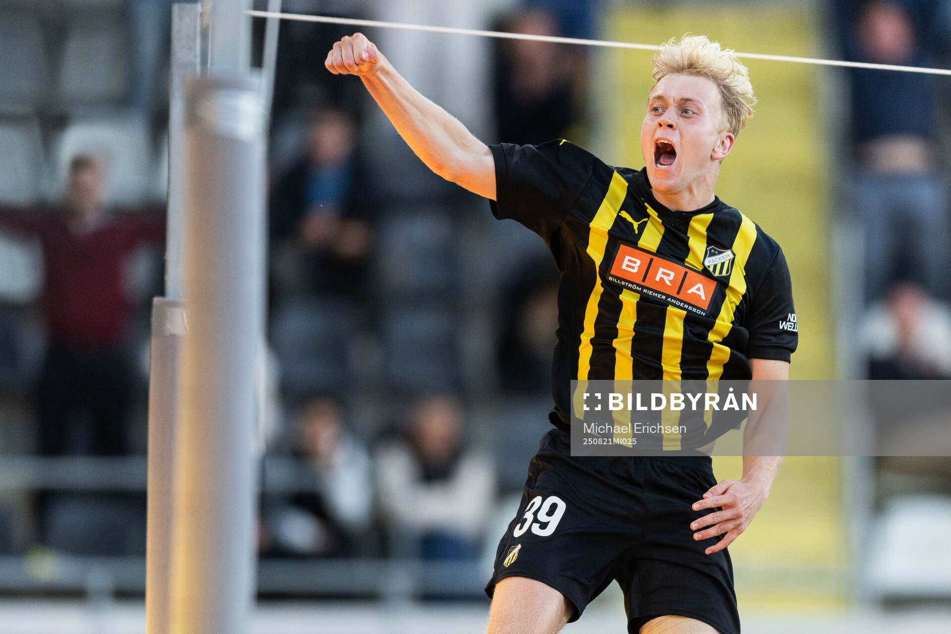 Isak Brusberg of Häcken celebrates