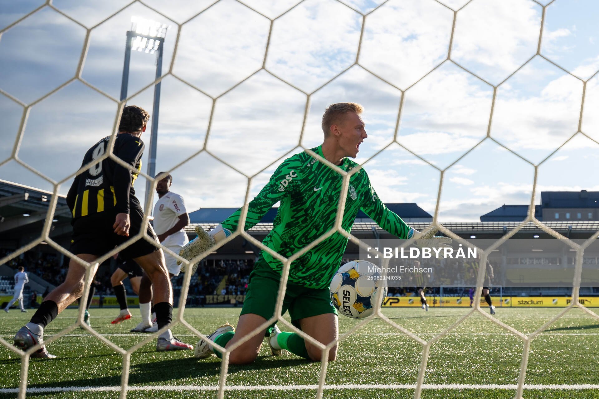 Goalkeeper Otto Hindrich of CFR Cluj looks dejected