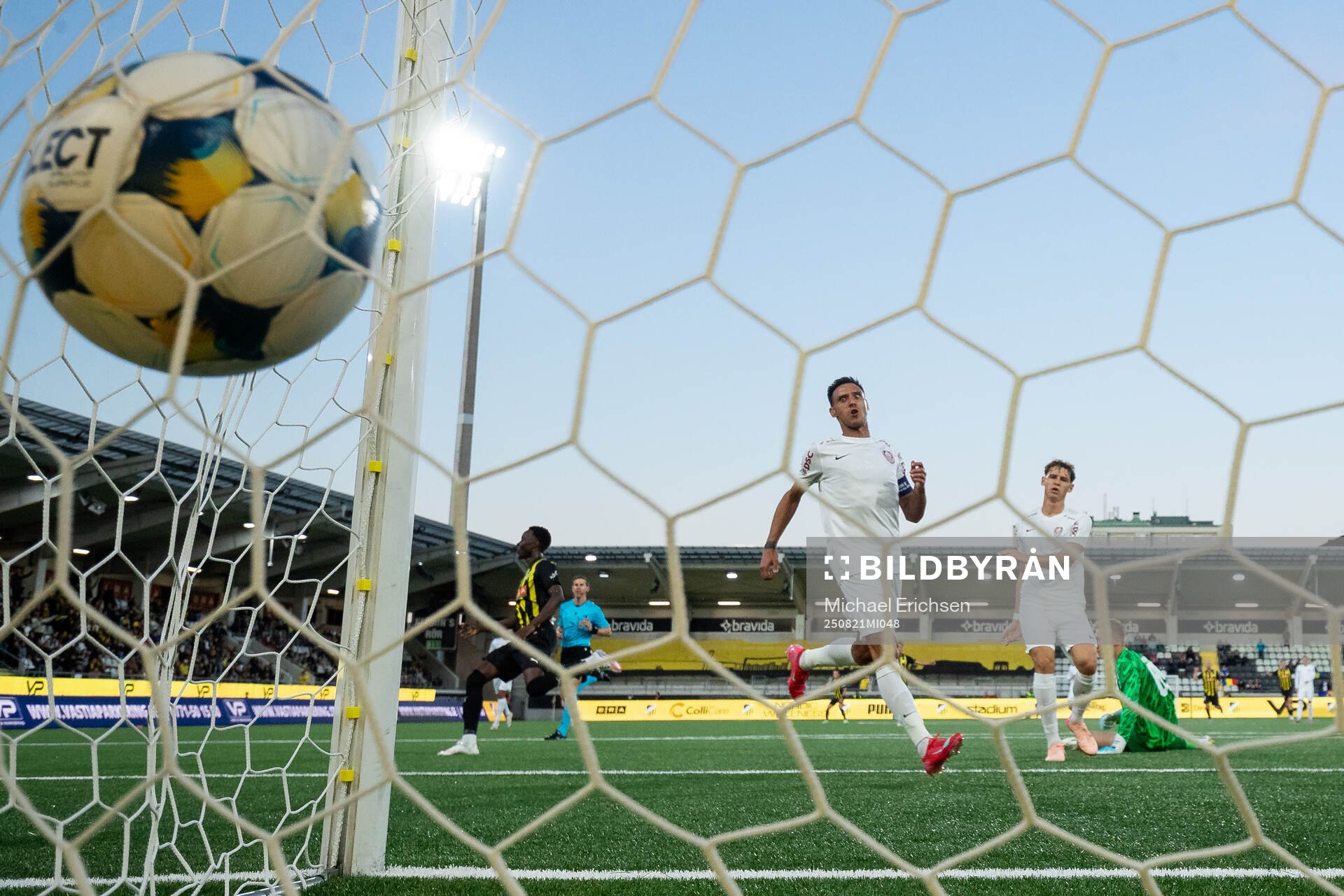 John Paul Dembe of Häcken scores 7-2