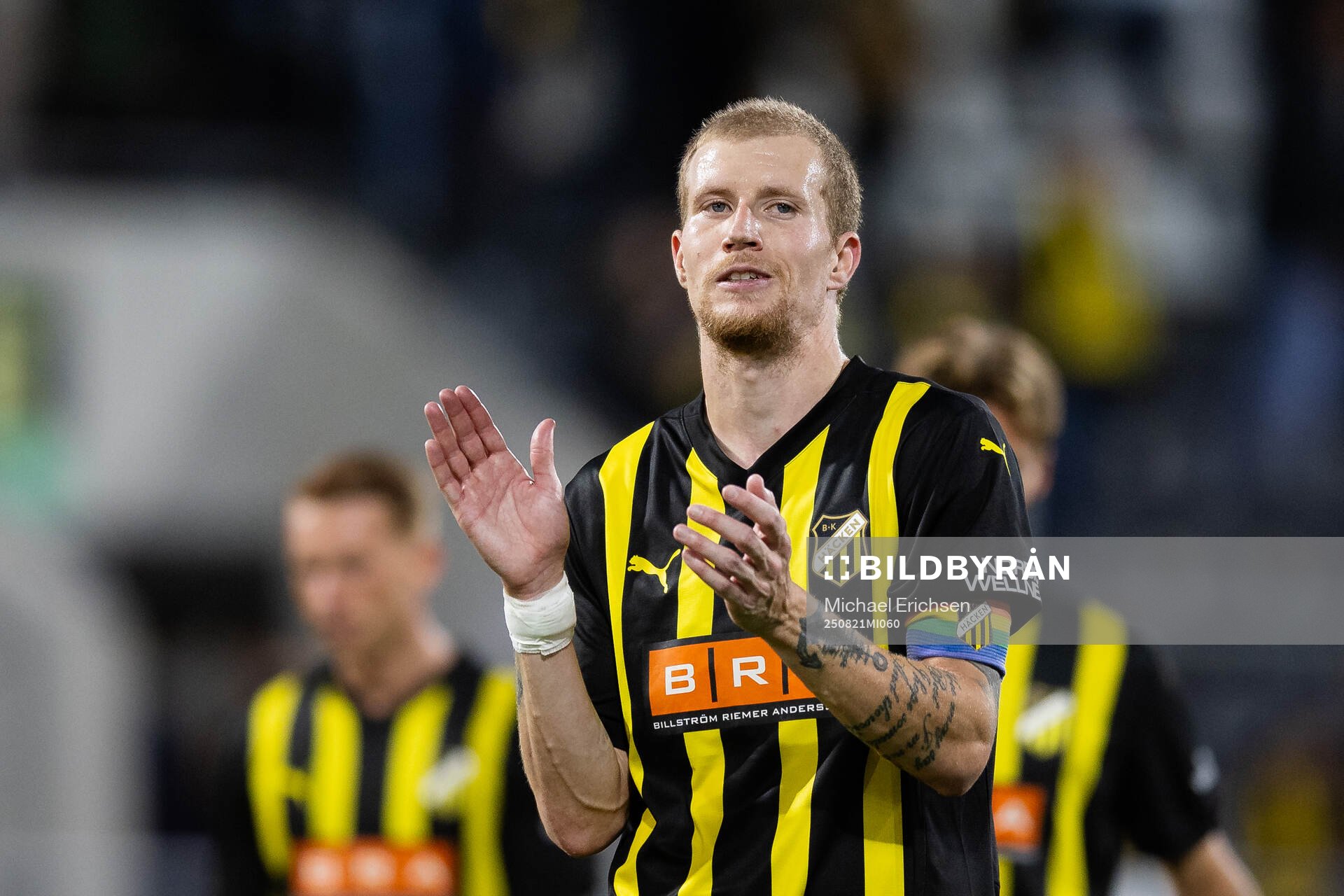 Simon Gustafson of Häcken celebrates