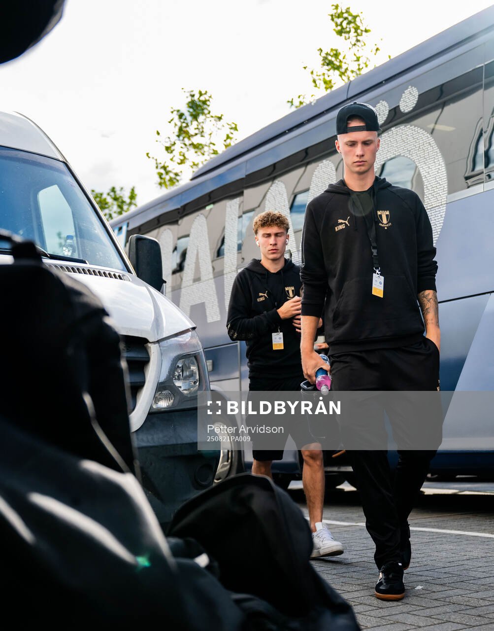 Hugo Bolin and Daniel Gudjohnsen of Malmö FF arrives at