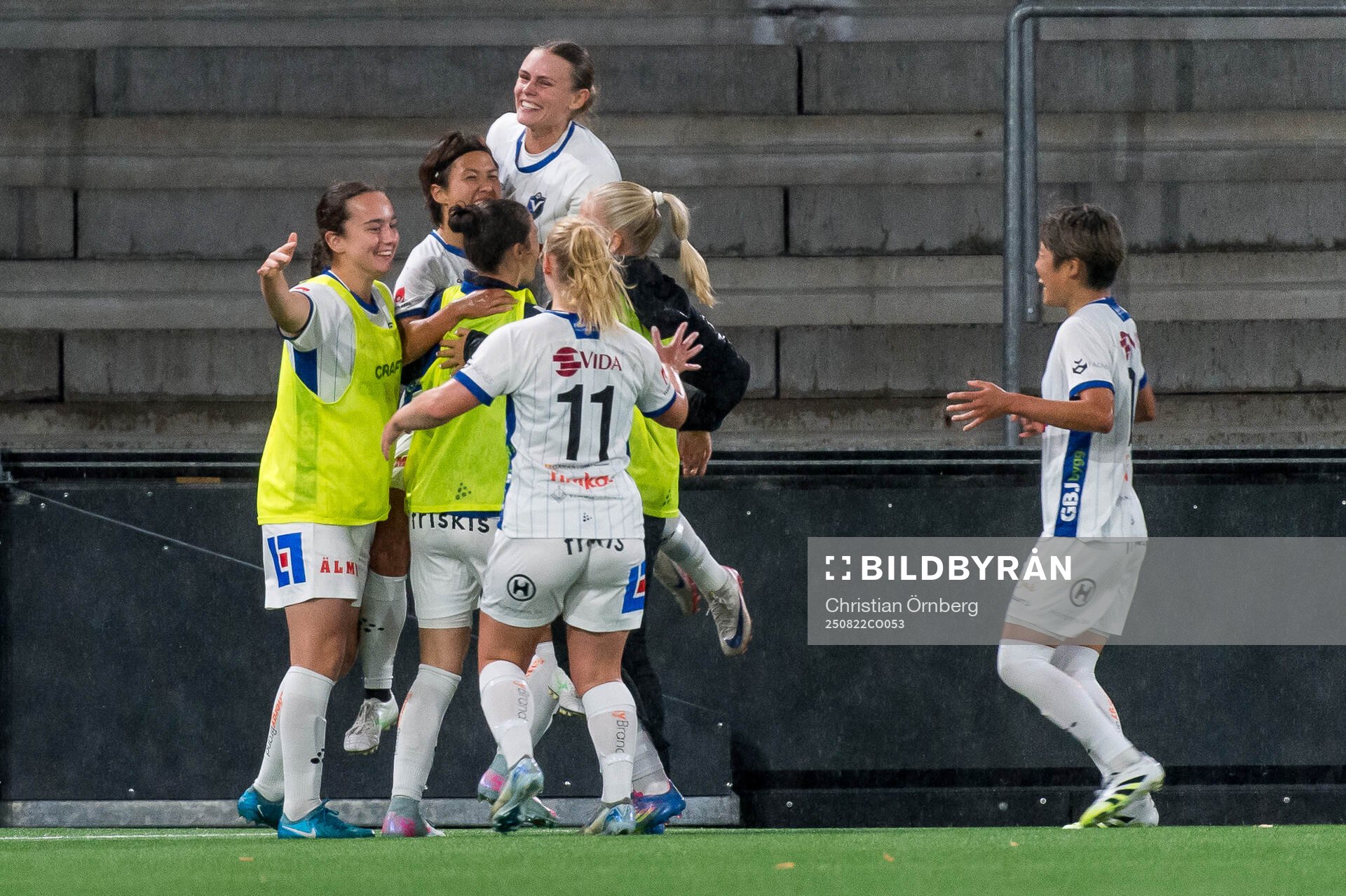 Växjö DFFs Miho Kamogawa jublar