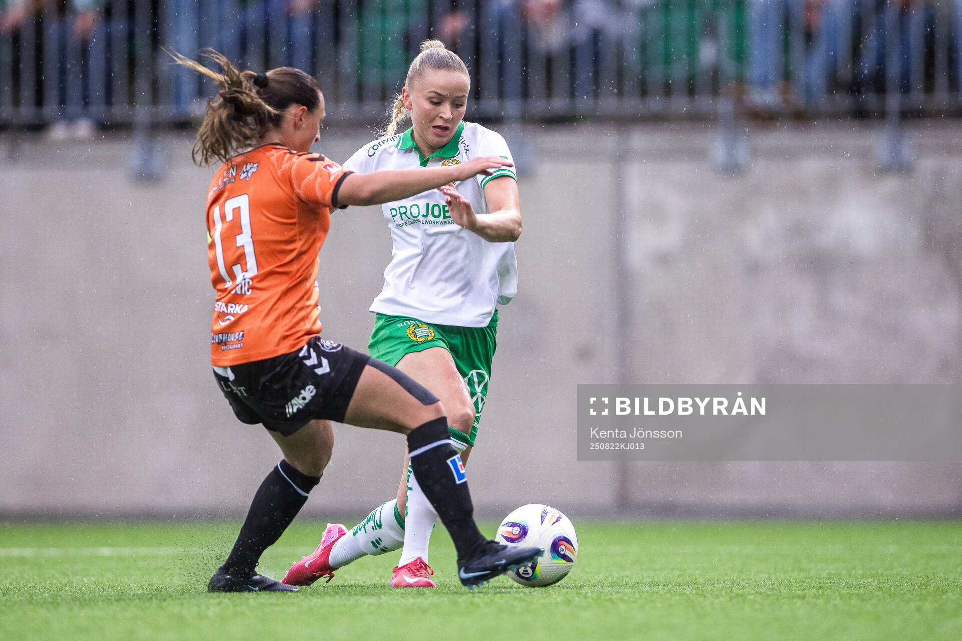 Kristianstads Emma Petrovic och Hammarbys Anna Jøsendal