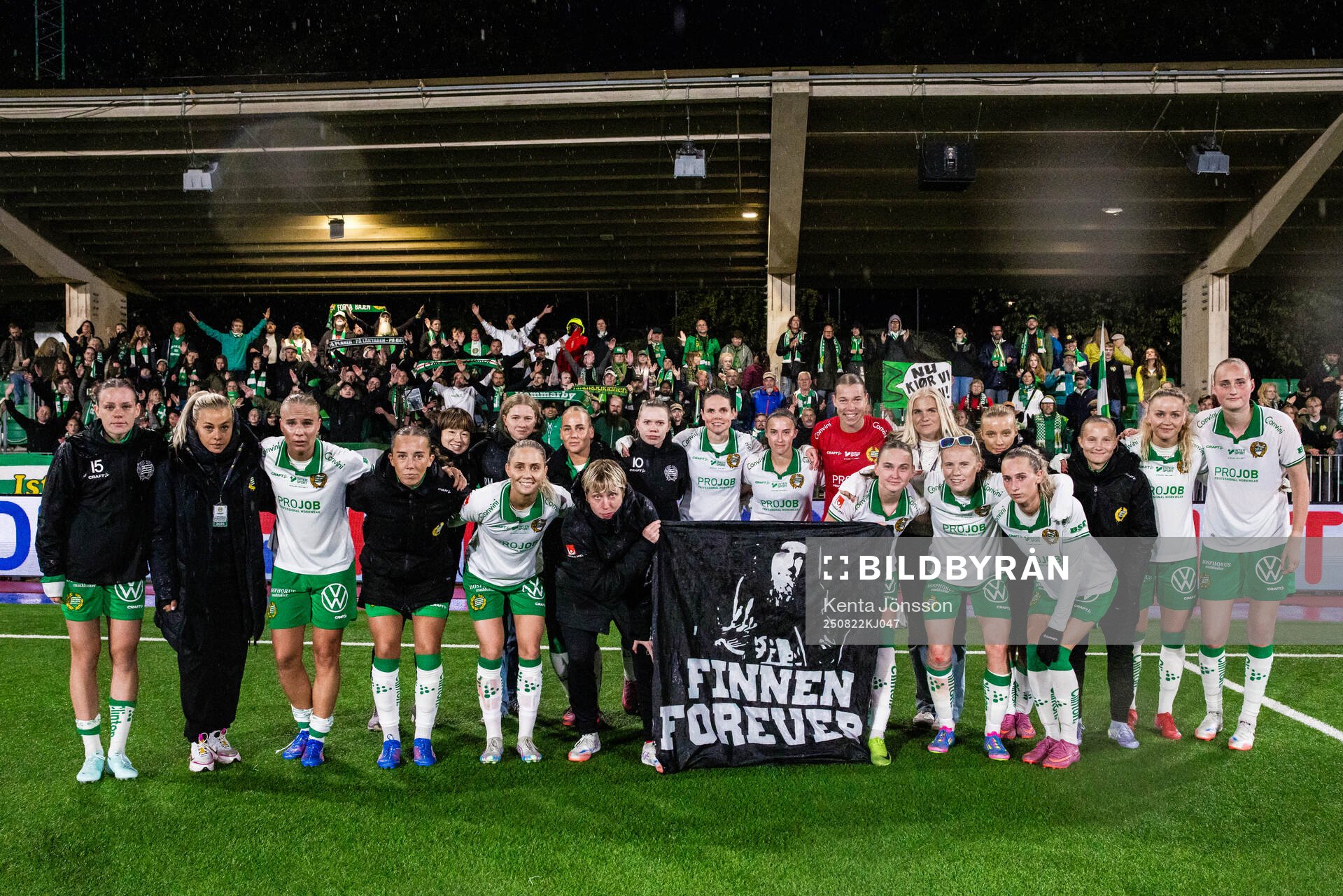 Hammarbys spelare och supportrar