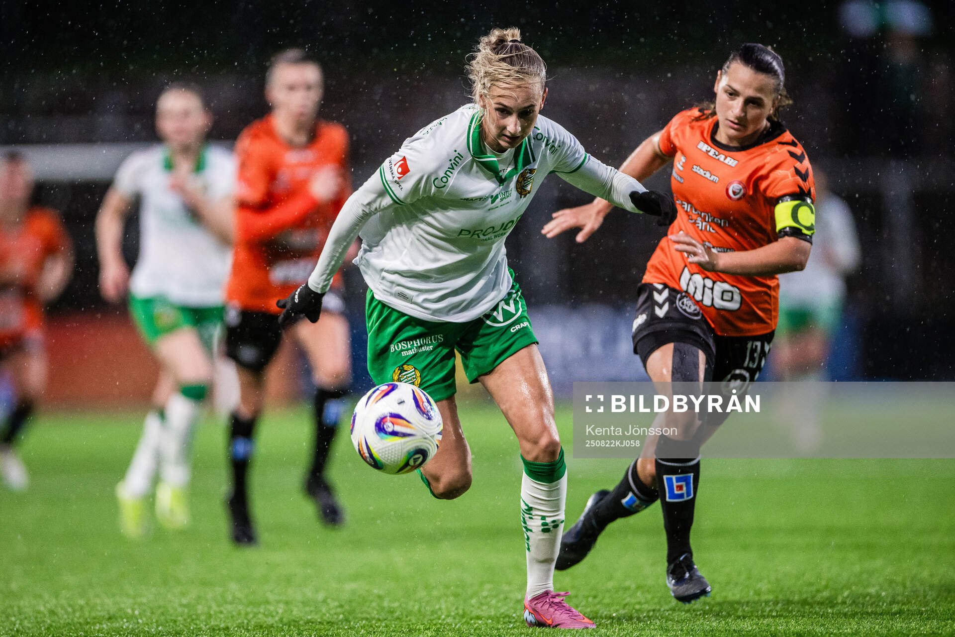 Hammarbys Ellen Wangerheim och Kristianstads Emma Petrovic