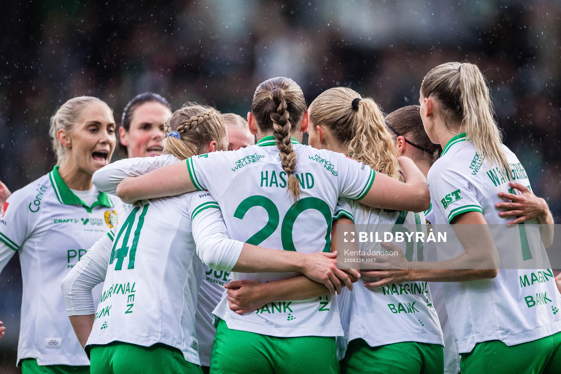 Hammarbys Julie Blakstad, Vilde Hasund och Smilla Holmberg