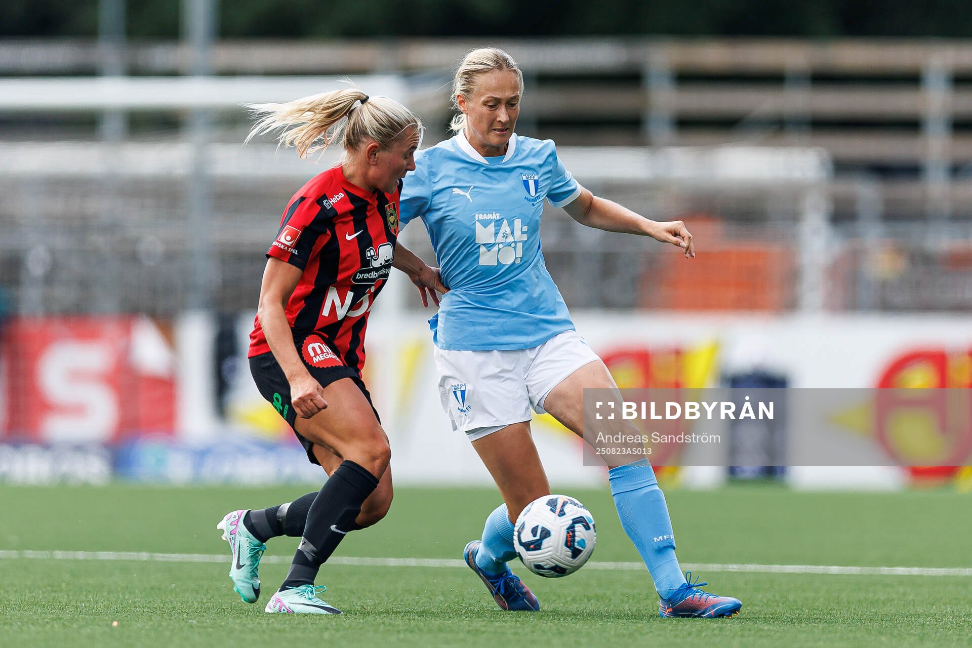 Brommapojkarnas Isabelle Navrén och Malmö FFs Sanna