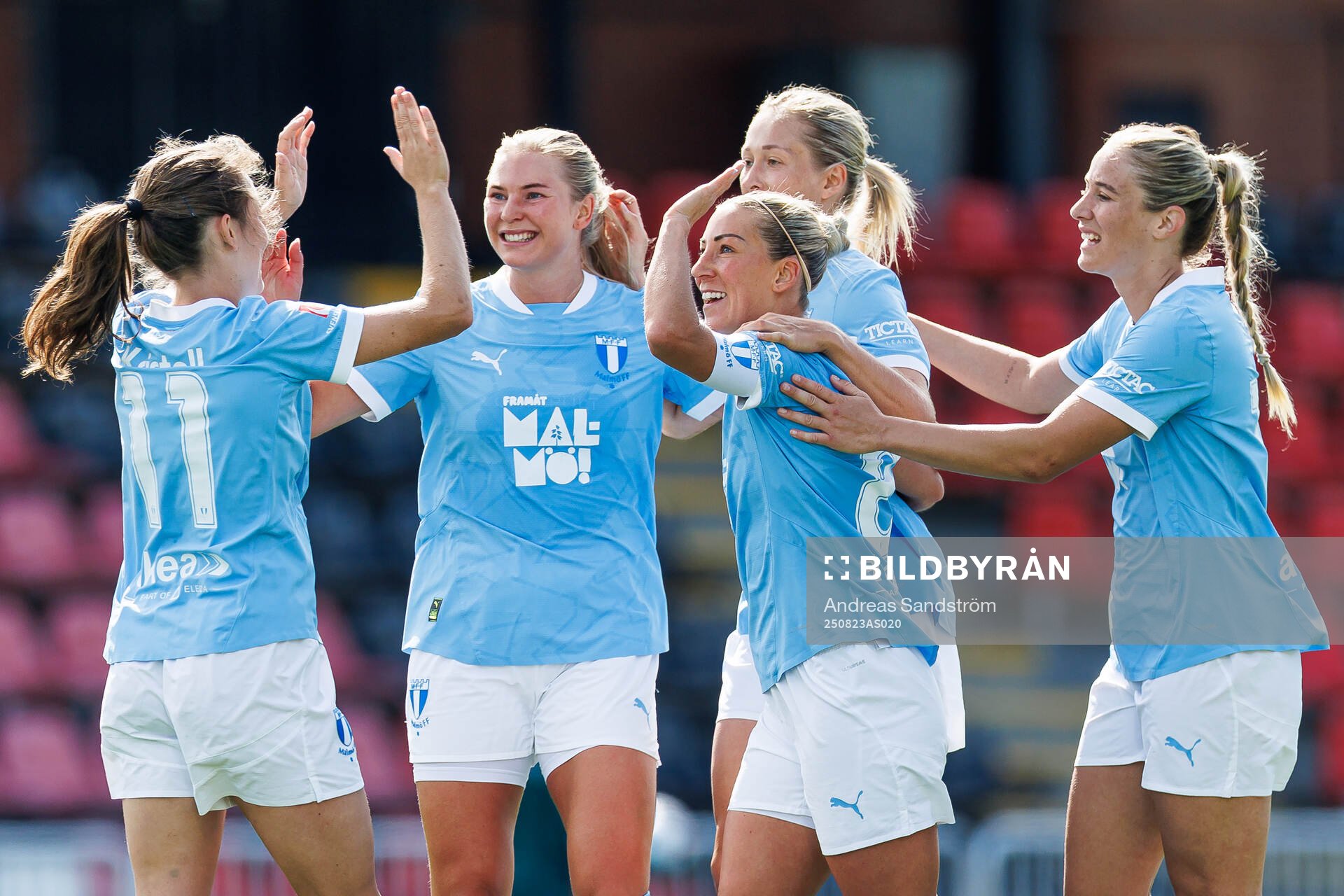 Malmö FFs Mia Persson jublar