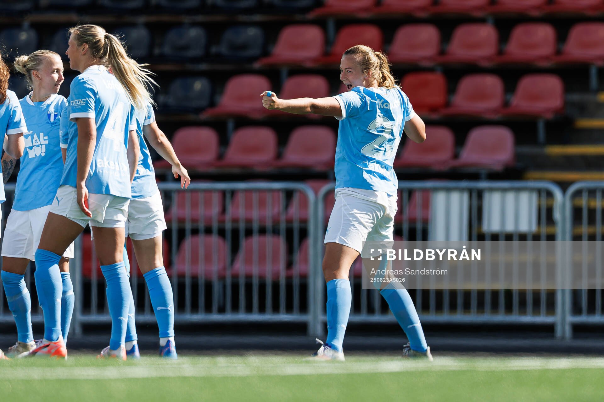 Malmö FFs Sara Kanutte Sørensen Fornes jublar