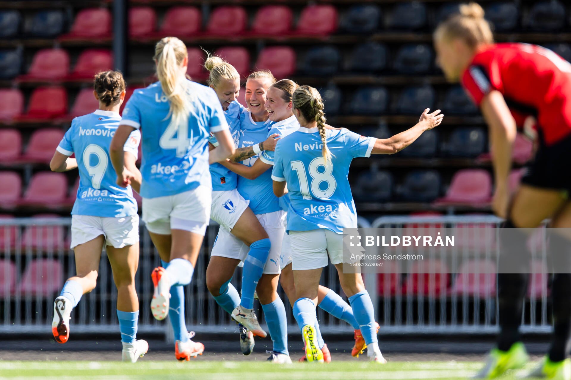 Malmö FFs Sara Kanutte Sørensen Fornes (m) gör 0-5 och